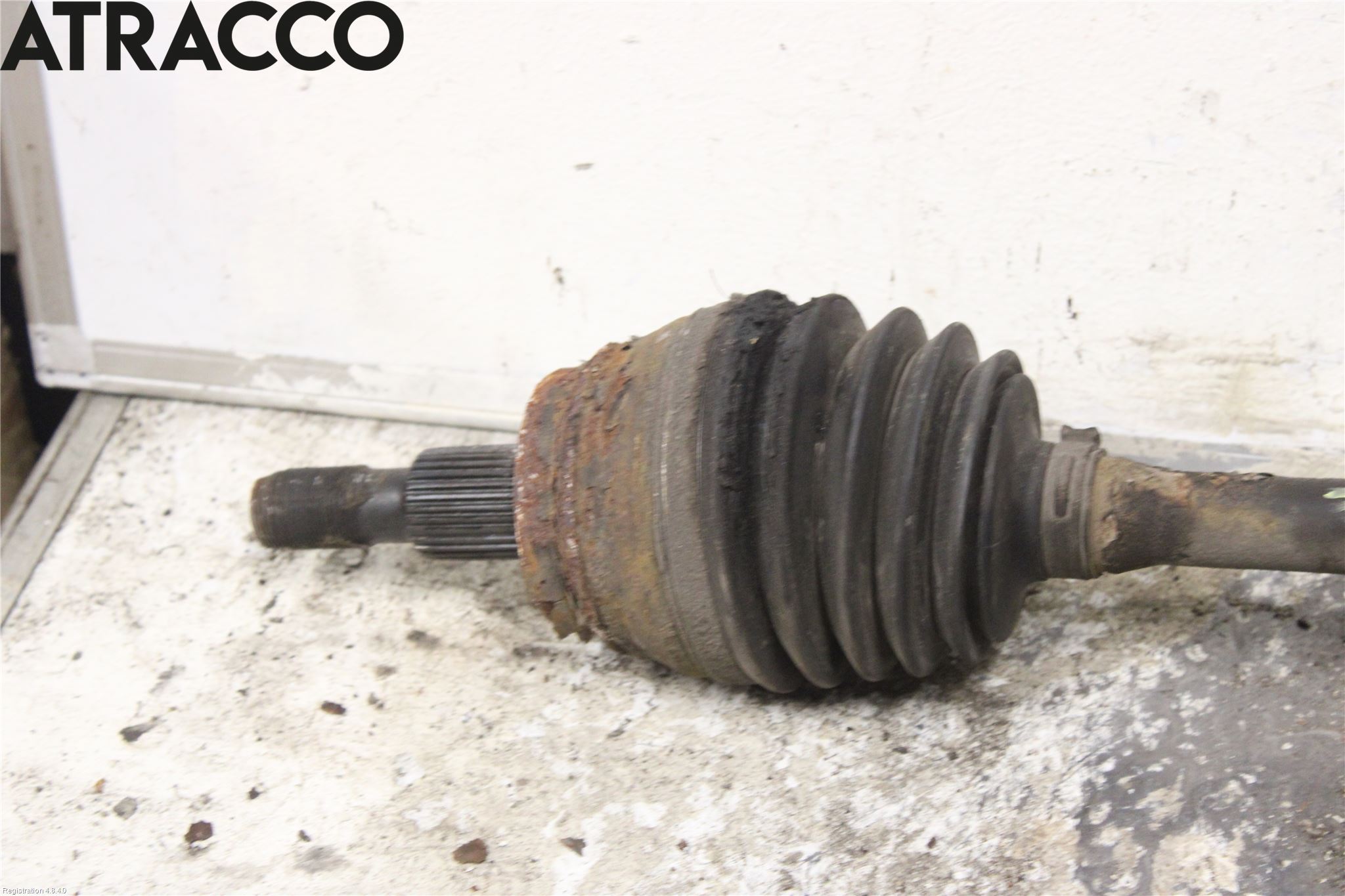 Mercedes-Benz MB ML/GLE-KLASS (W166) 12-18 Drivaxel Fram Vänster