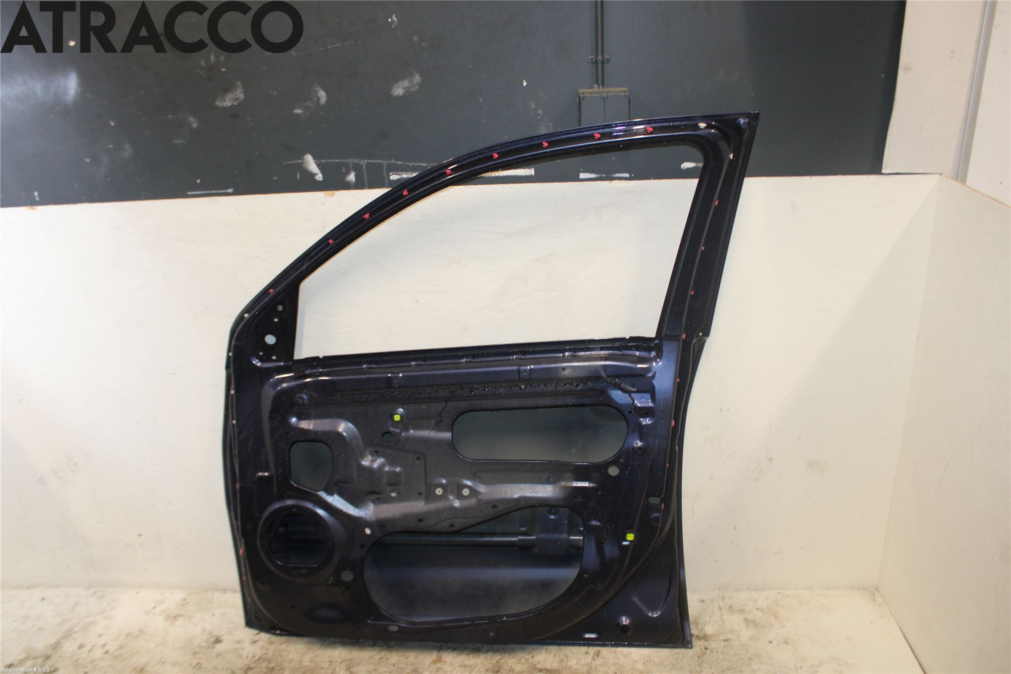 Citroen C-CROSSER Dörr Fram Höger