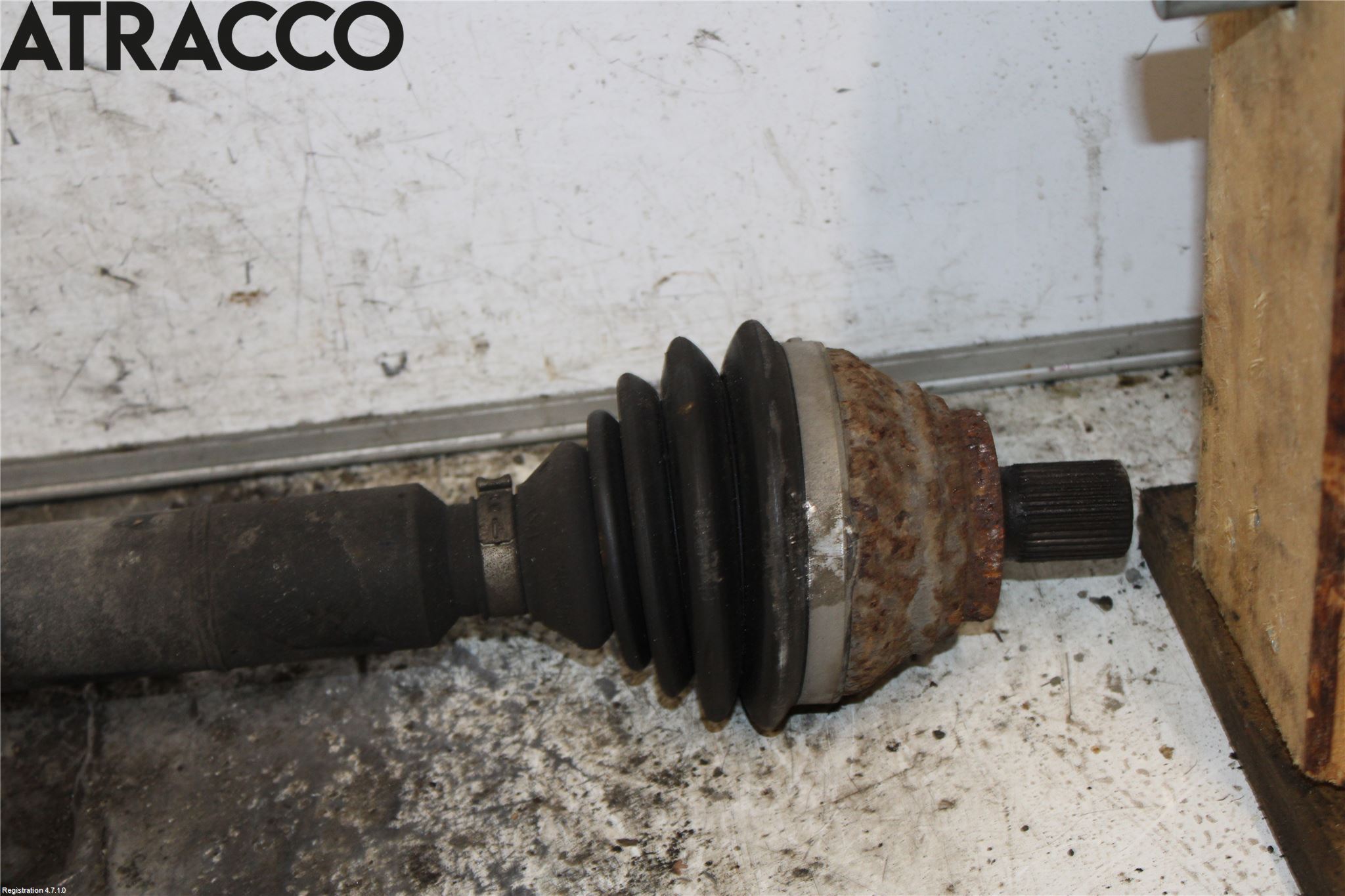 Audi A3/S3 05-13 Drivaxel Fram Höger
