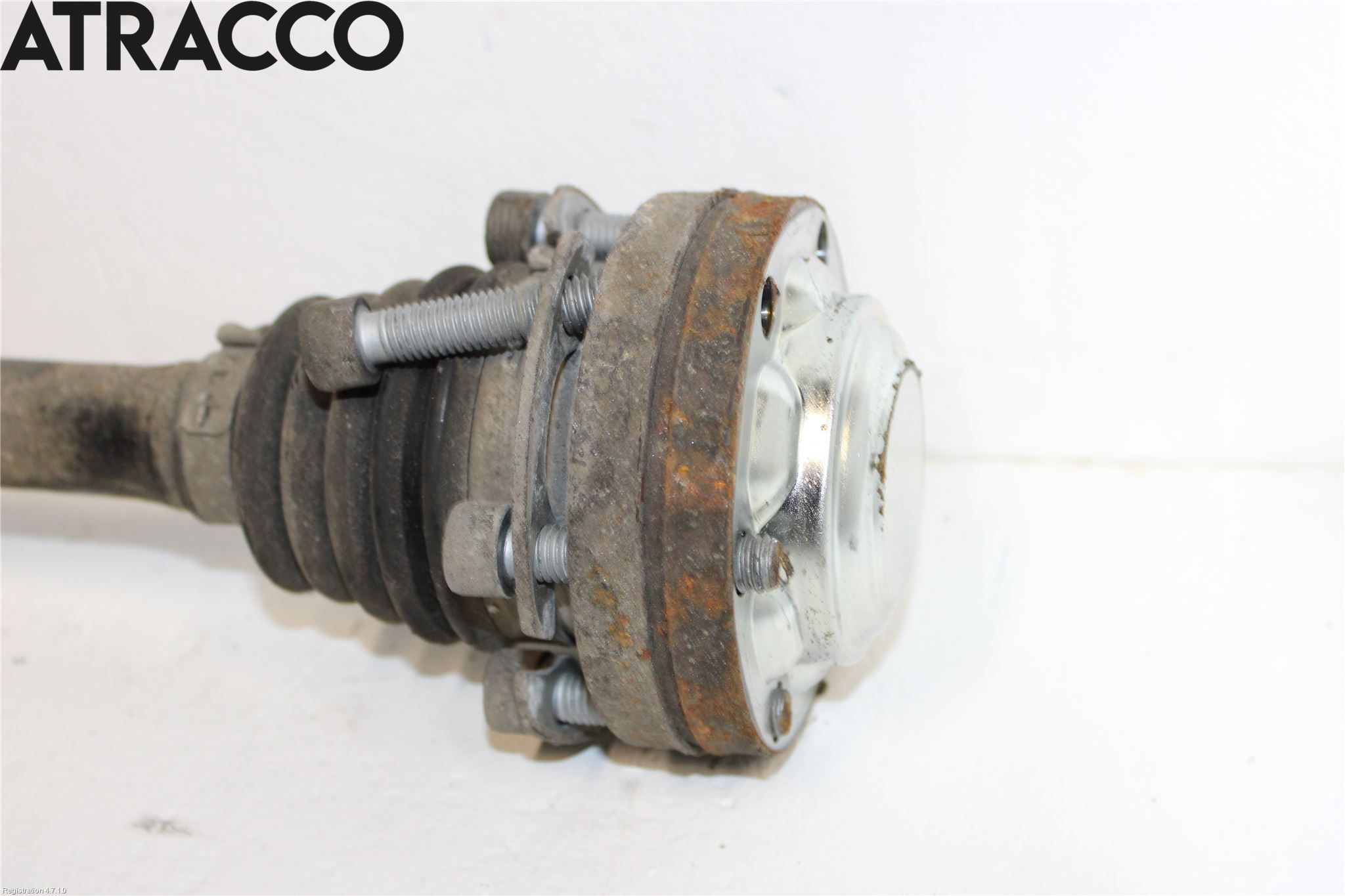 Volkswagen VW TRANSP/CARAVELLE (T6) 16-22 Drivaxel Bak Vänster