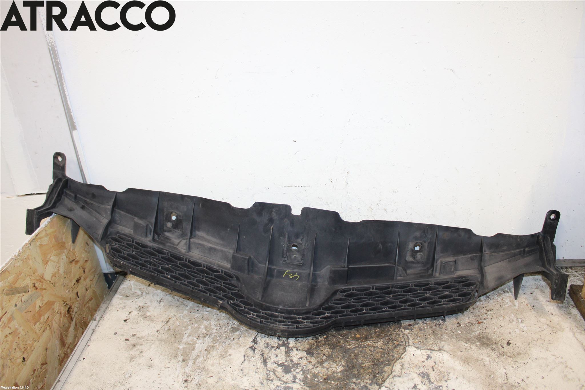Toyota AURIS 10-12 Grill Komp