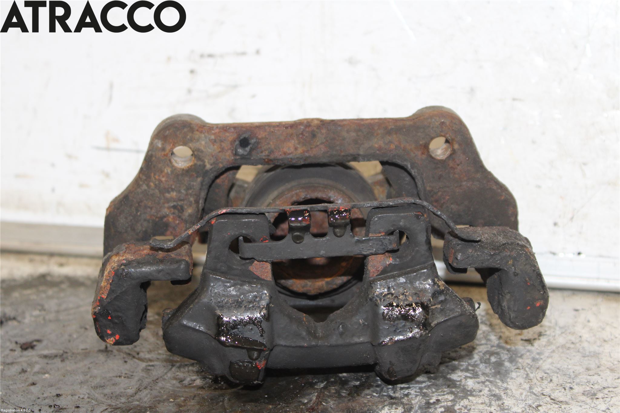 BMW 3 F30/F31/F80 12-19 Bromsok Fram Höger