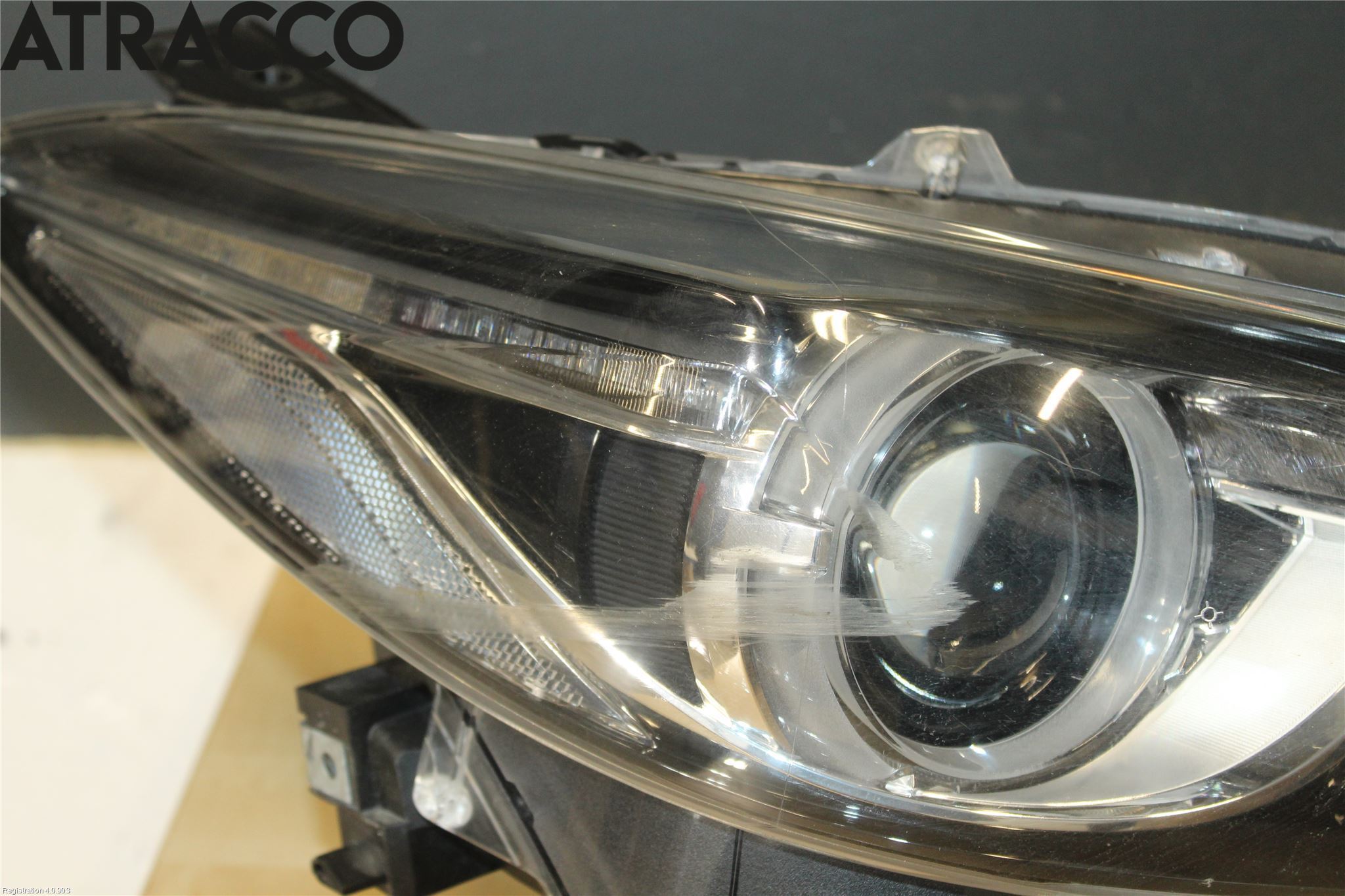 Mazda 3 III 14-19 Strålkastare Höger