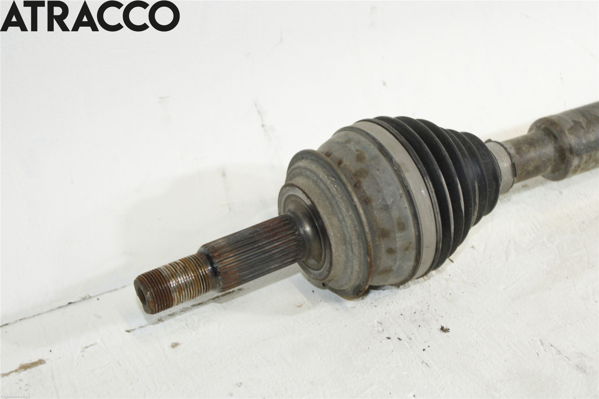 Toyota PRIUS+ ZVW40 12-20 Drivaxel Fram Höger