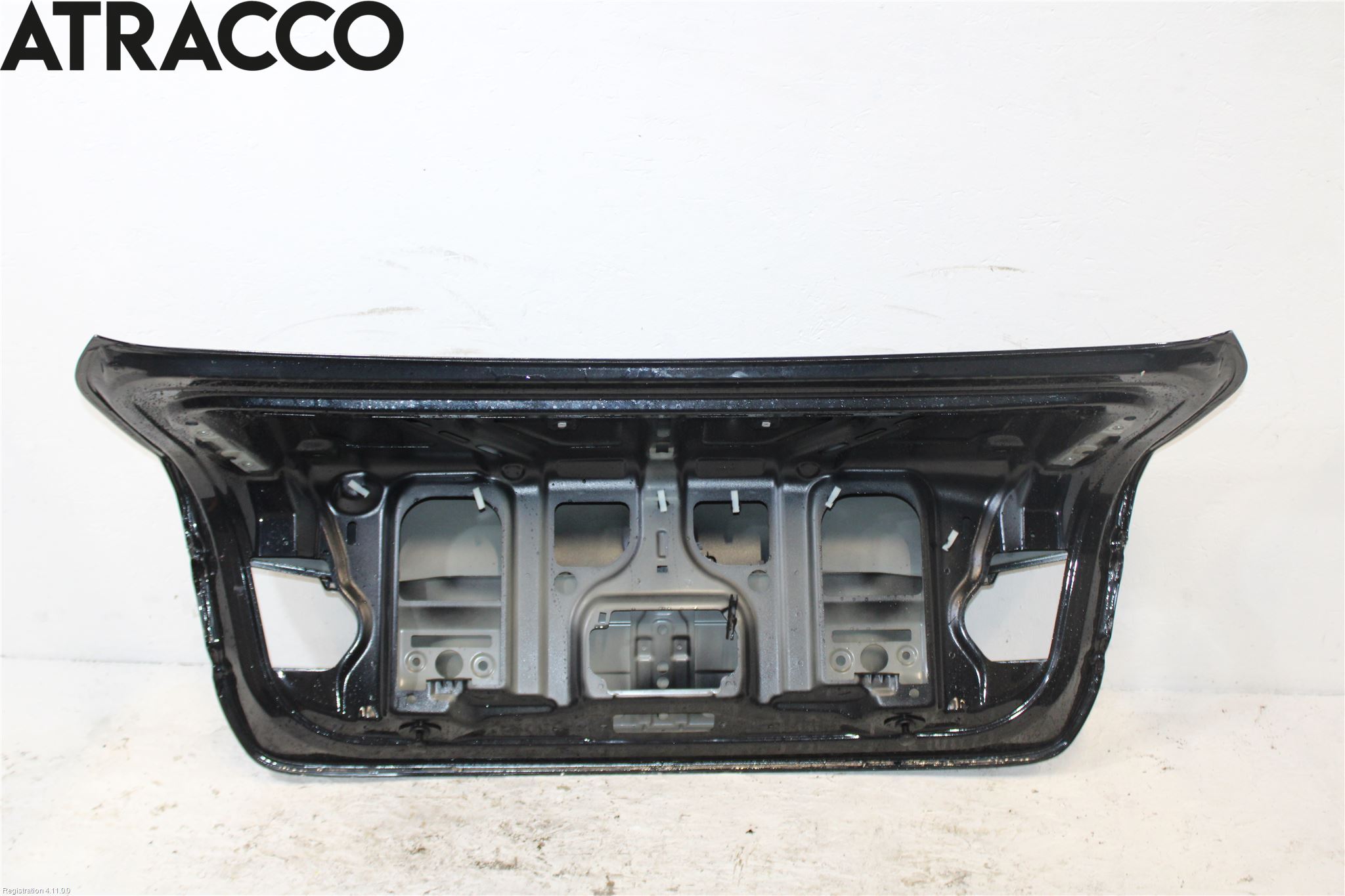 BMW 3 F30/F31/F80 12-19 Baklucka (Ej Med Ruta)