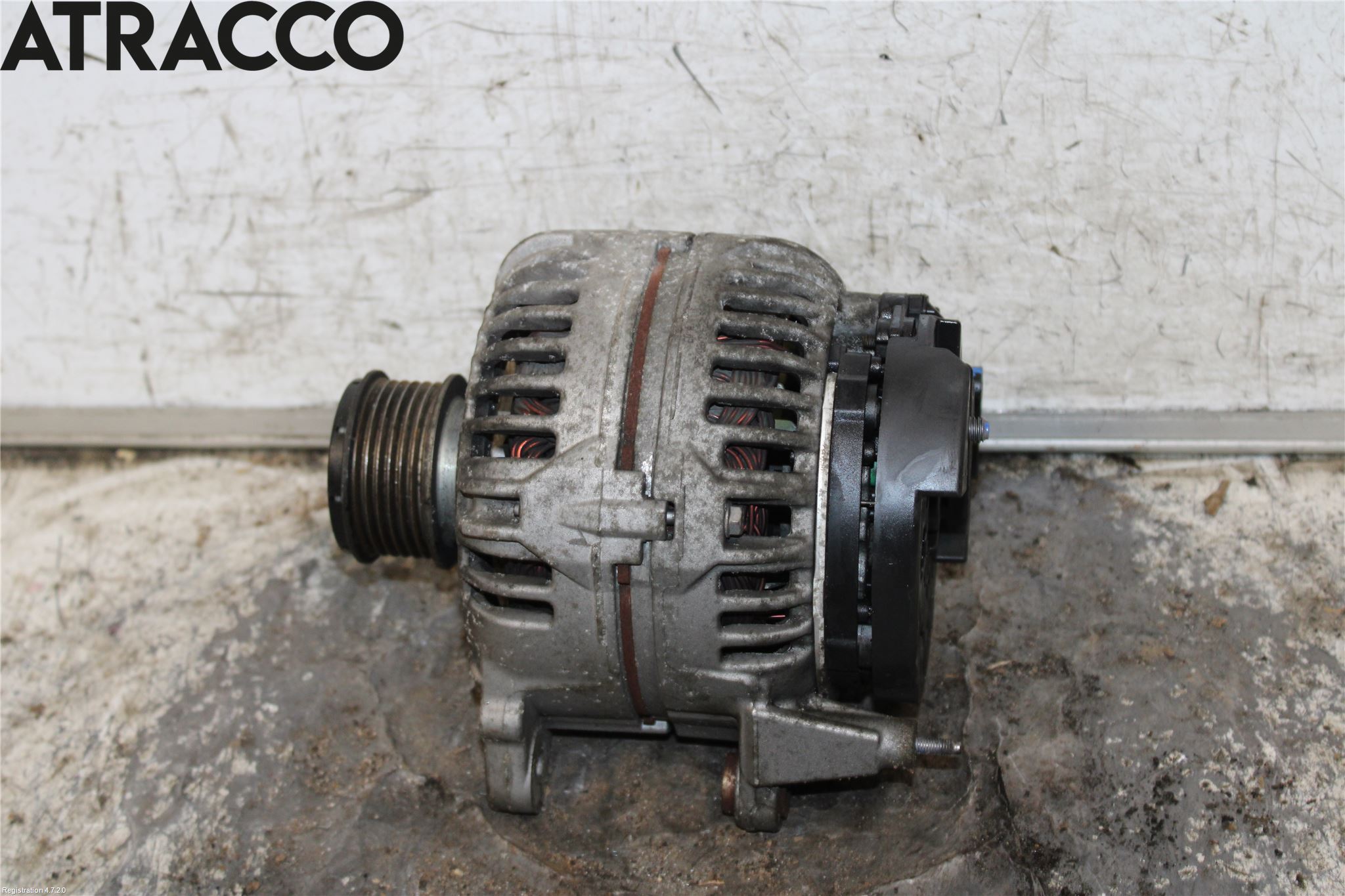 Volkswagen VW CADDY 11-15 Generator