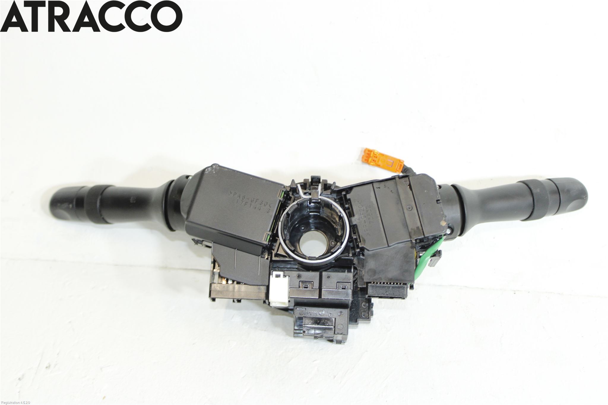 Toyota YARIS XP130 15-20 Spakcentral