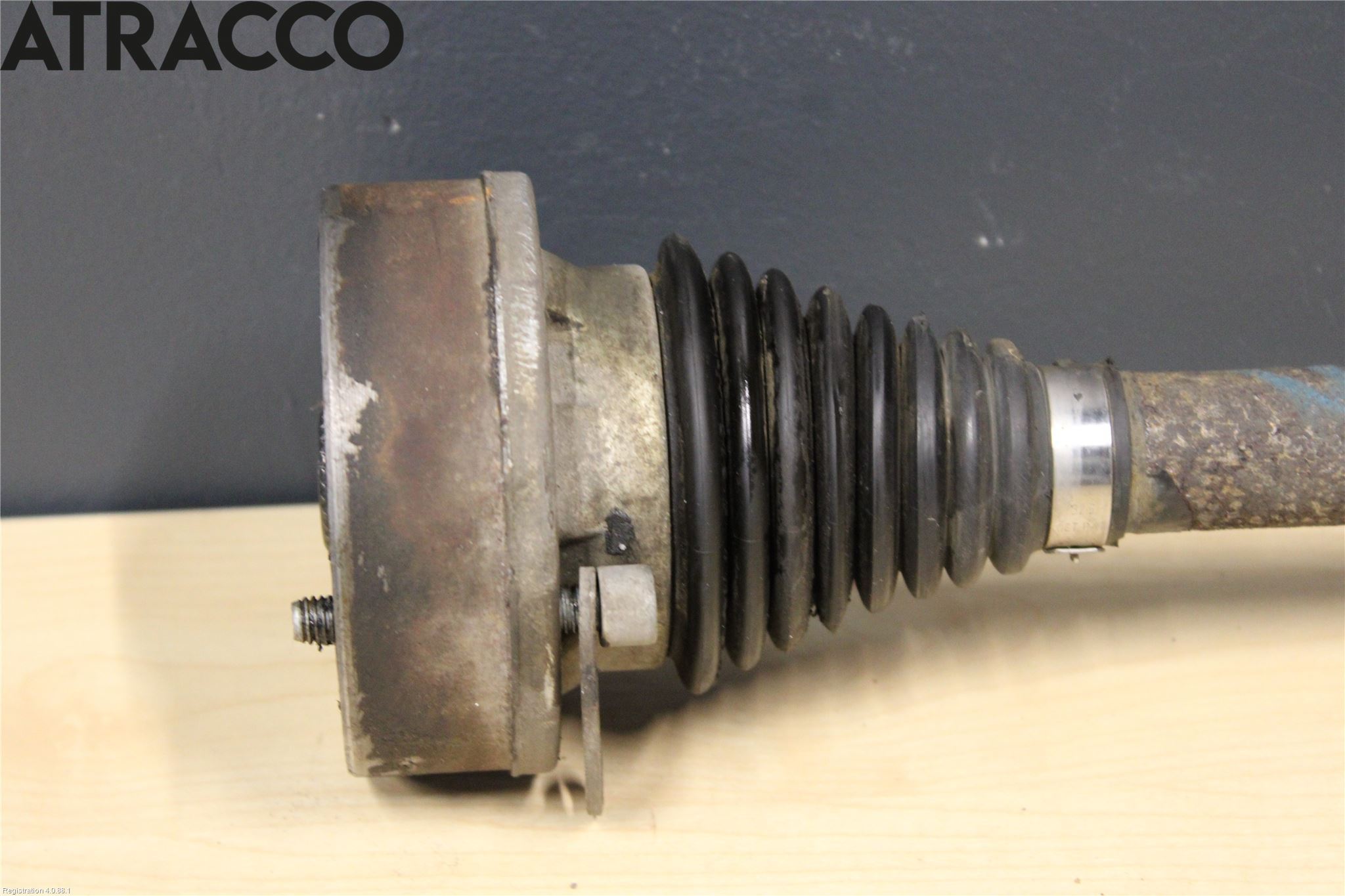Audi A1/S1 11-18 Drivaxel Fram Vä Hö