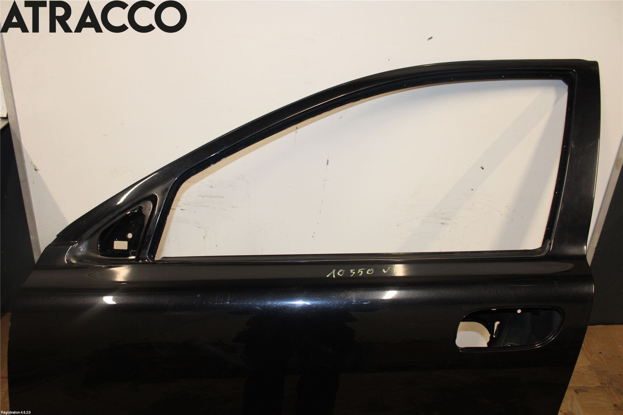 Volvo XC70 05-07 Dörr Fram Vänster