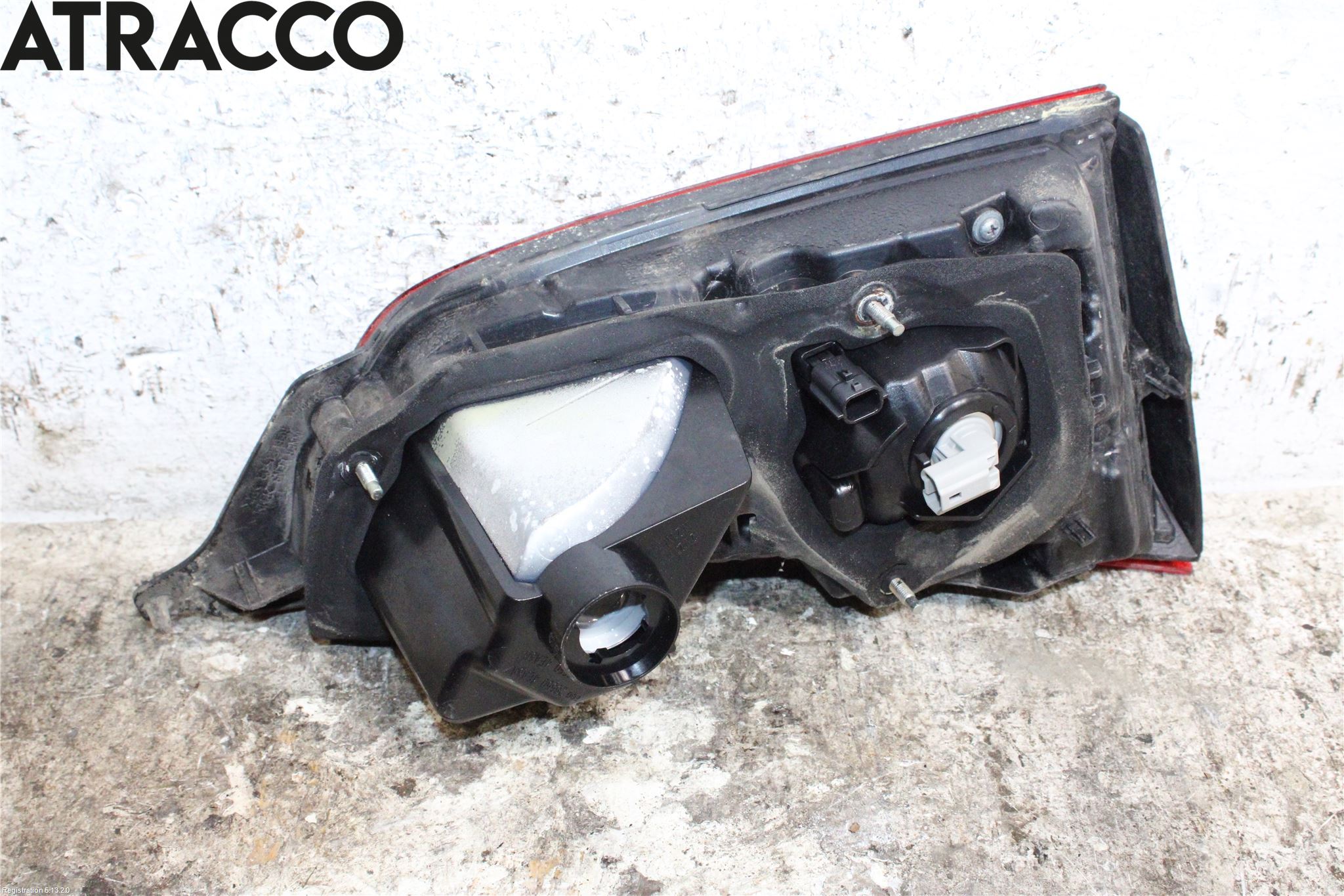 Nissan QASHQAI 14-17 Bakljus Lucka Hö