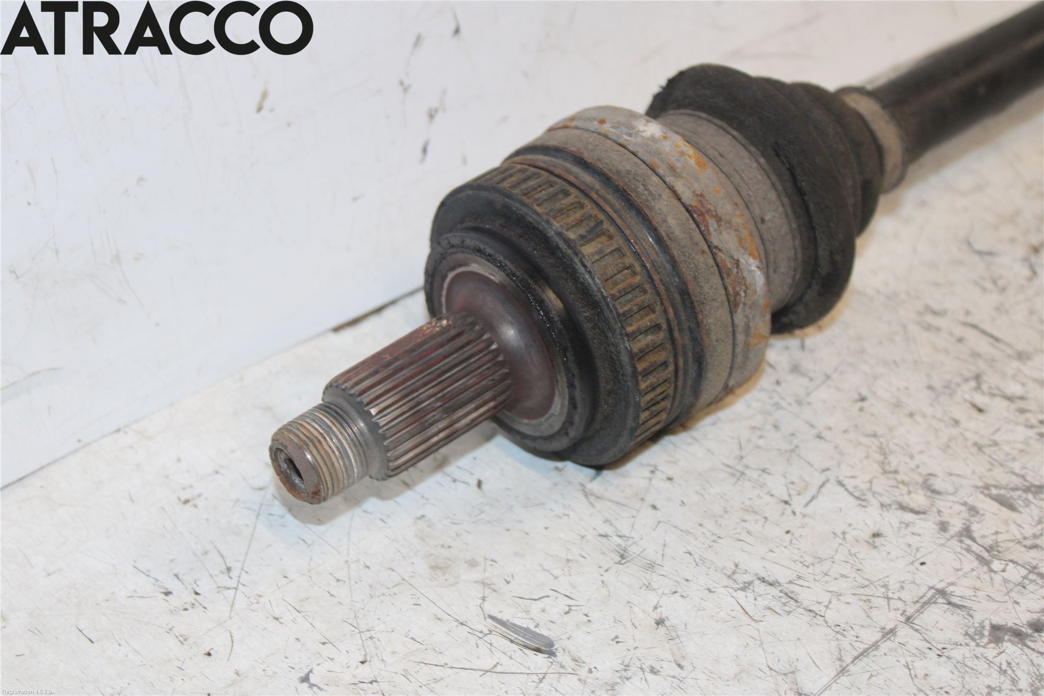 BMW Z3 E36/6    94-02 Drivaxel Bak Höger