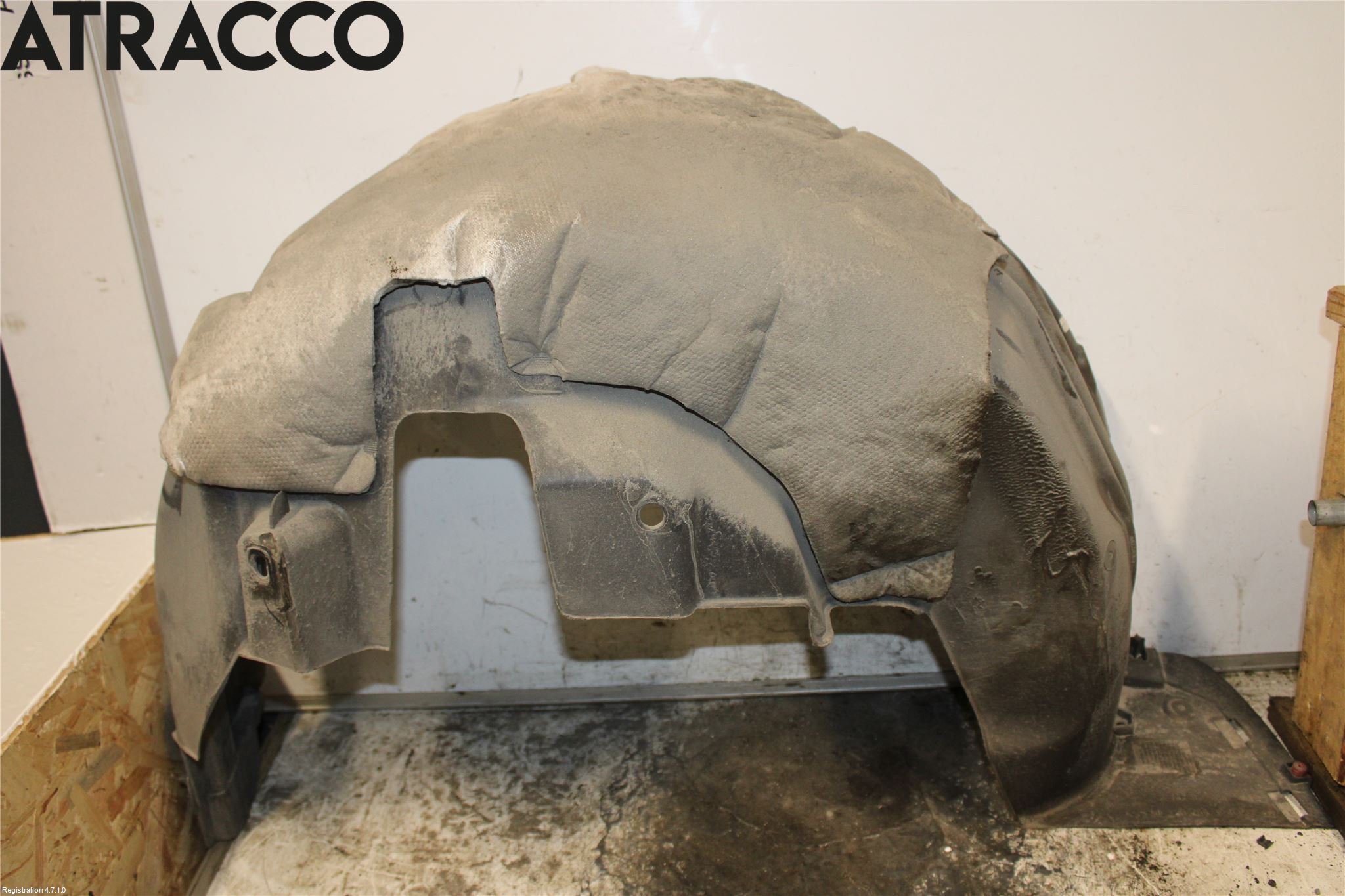 Peugeot 2008/E-2008 20- Skärm Inner