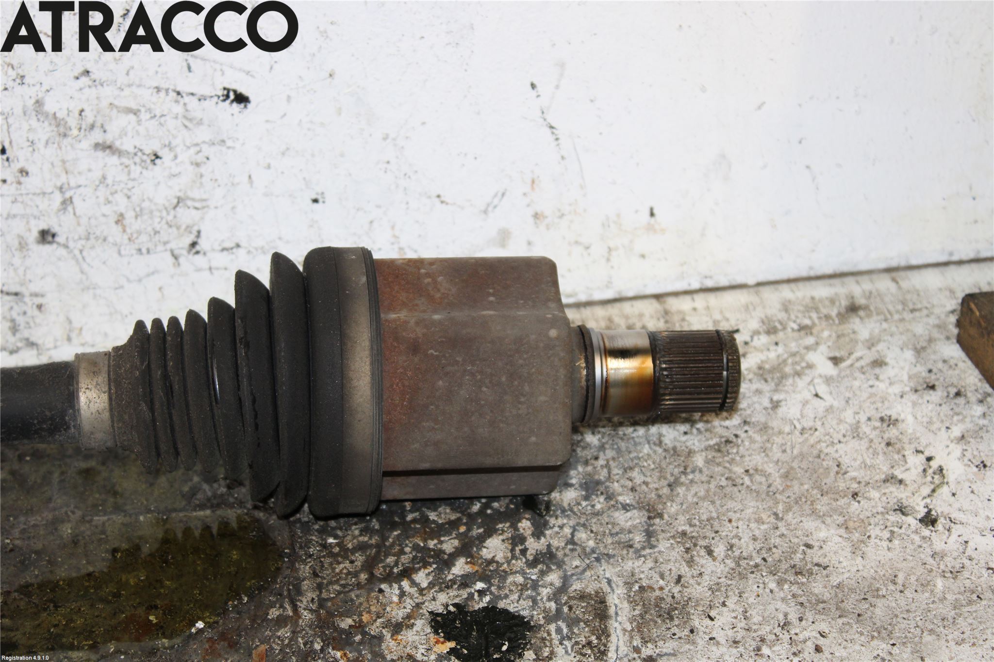 Volkswagen VW PASSAT 15-19 Drivaxel Fram Vänster