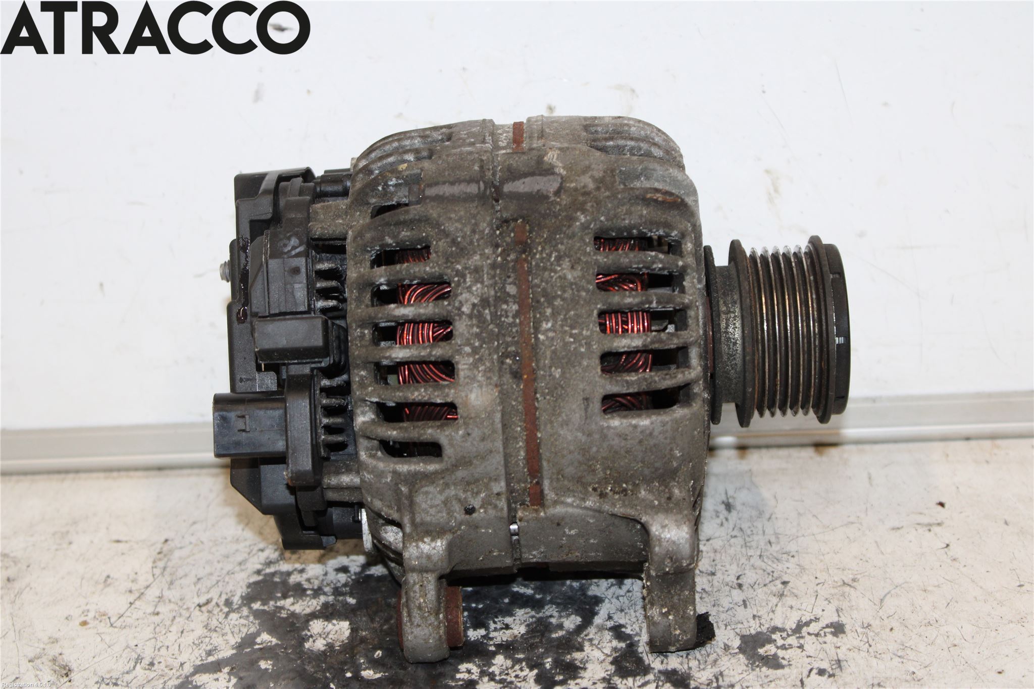Volkswagen VW CADDY 11-15 Generator