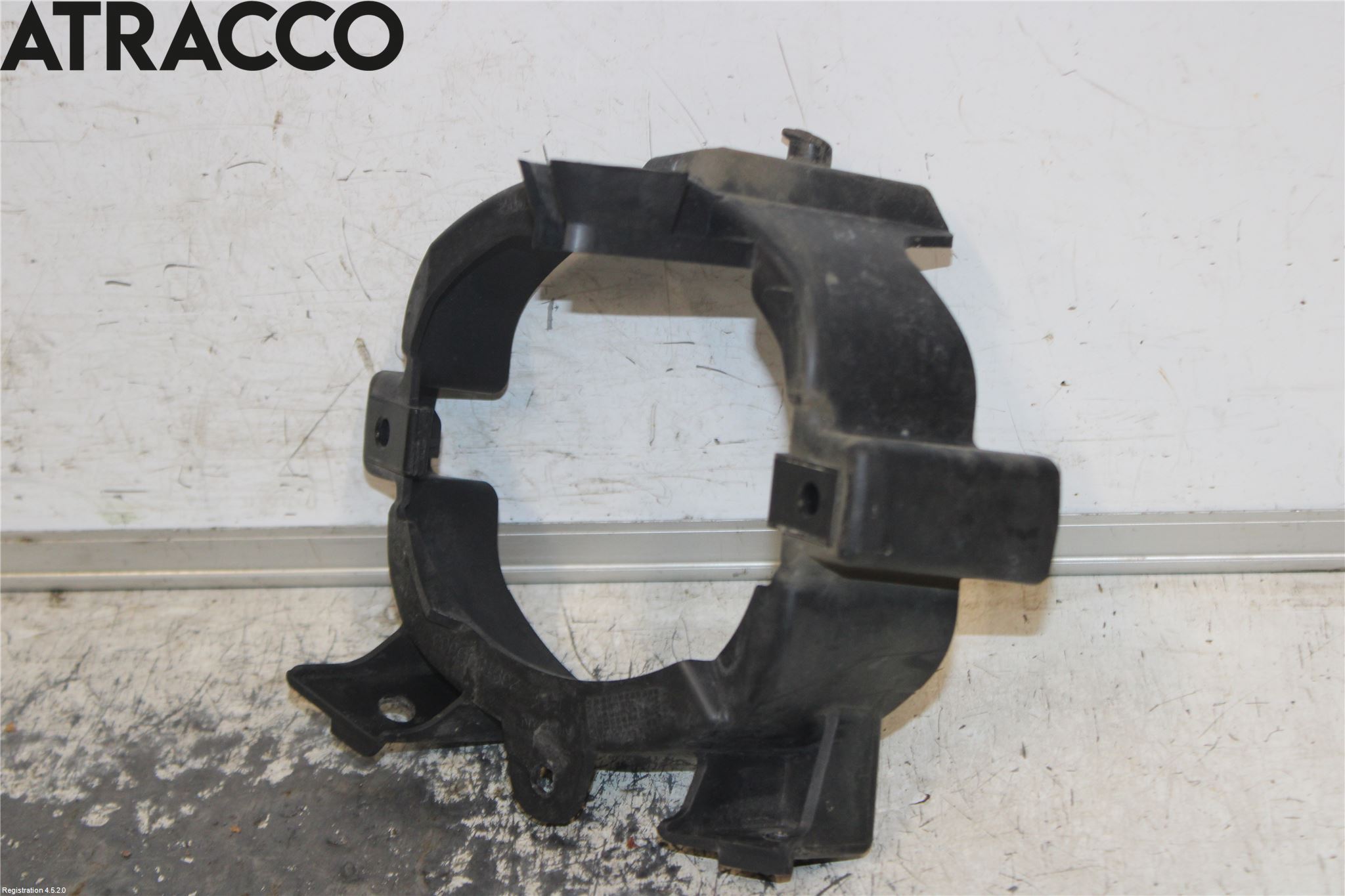 Nissan QASHQAI+2  08-10 Dimljussarg Fram