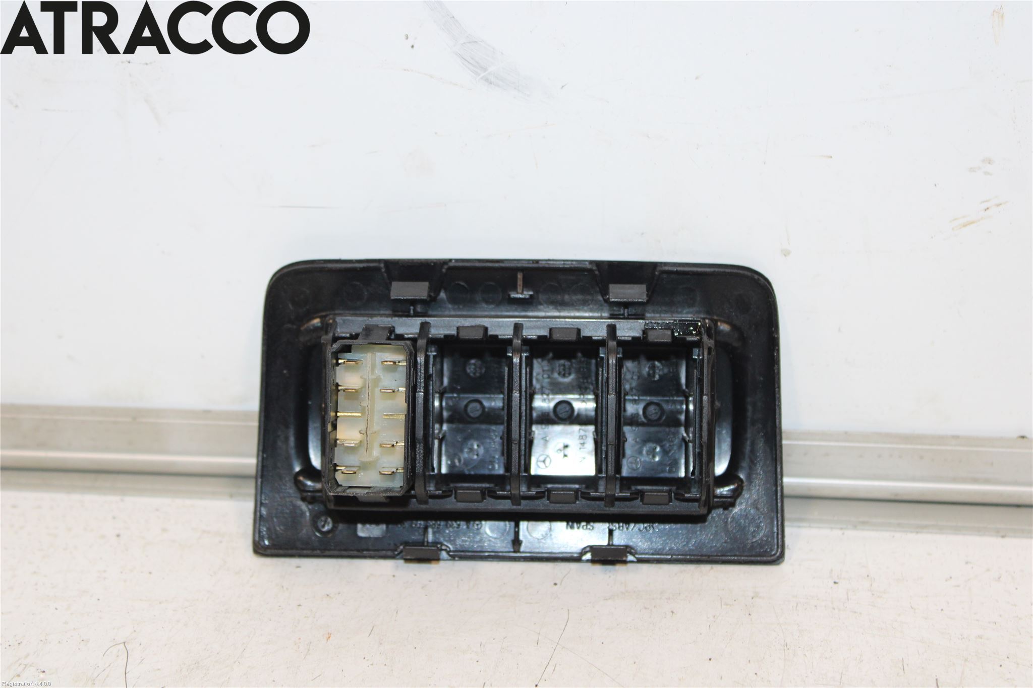 Mercedes-Benz MB VITO/VIANO (W639) 04-14 Strömställare Elruta