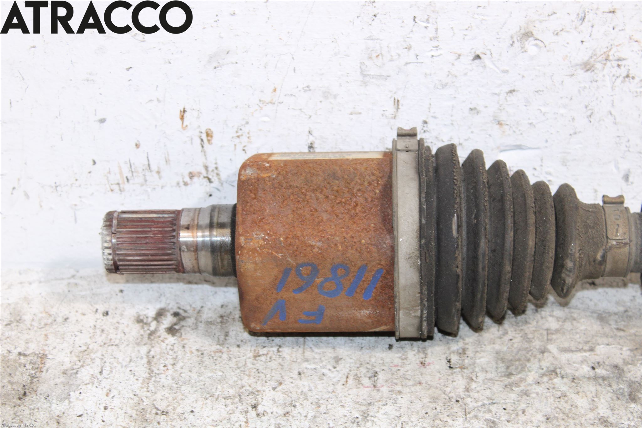 Volvo V60 14-18 Drivaxel Fram Vänster