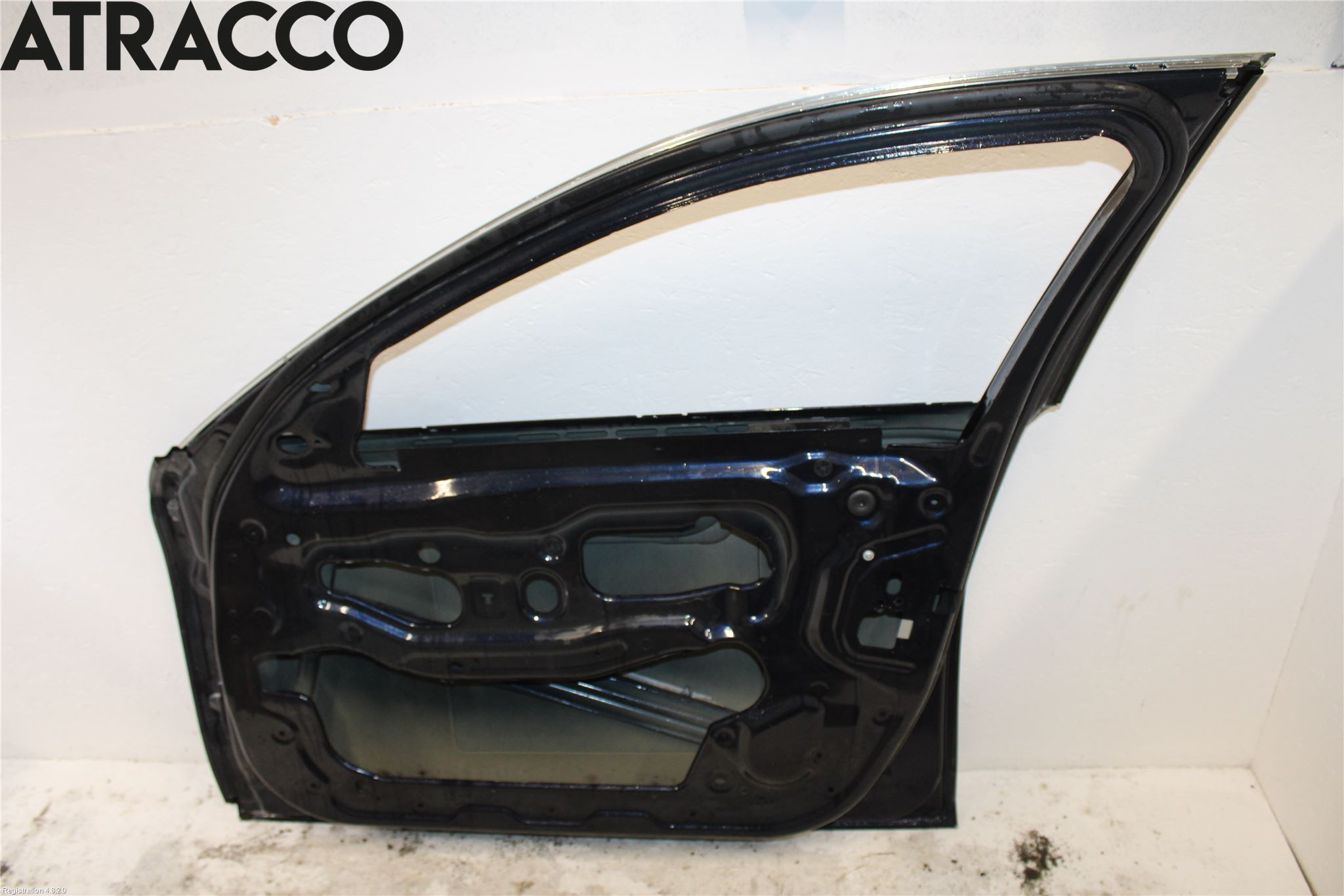 BMW 5 F10/F11/F18 09-17 Dörr Fram Höger