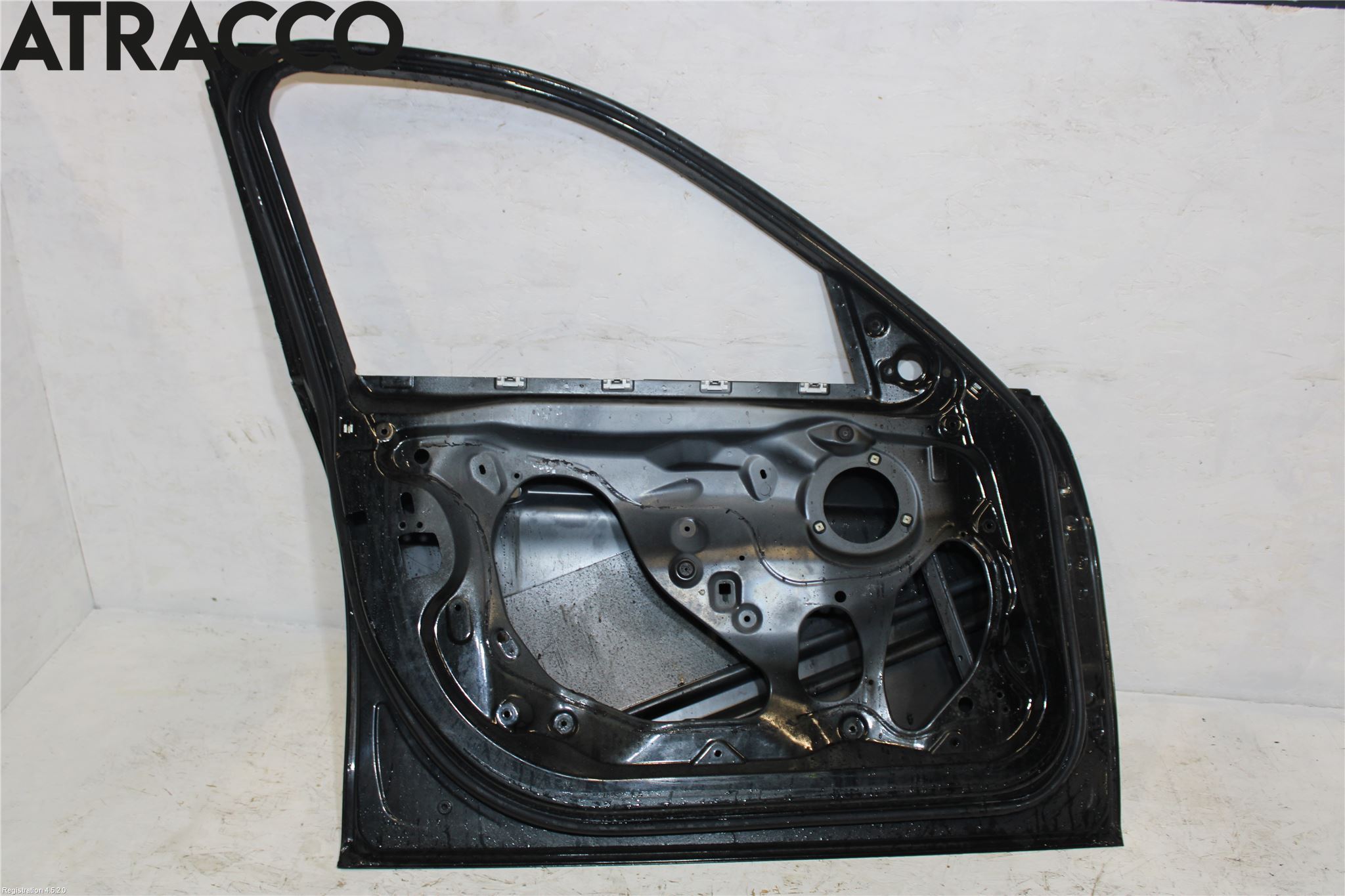 BMW 3 F30/F31/F80 12-19 Dörr Fram Vänster