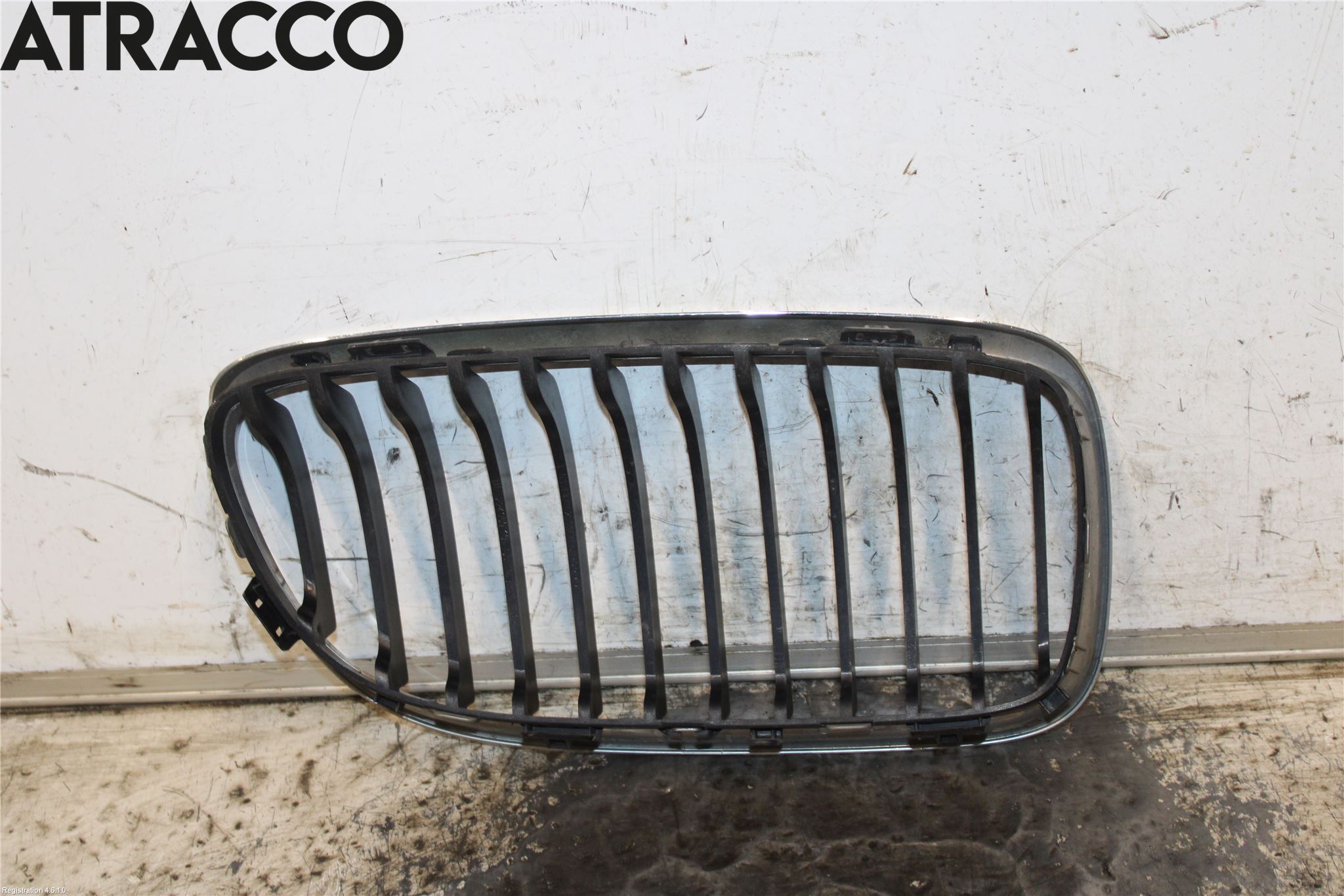 BMW 3 E90/91 SED/TOU 05-12 Grill-Galler