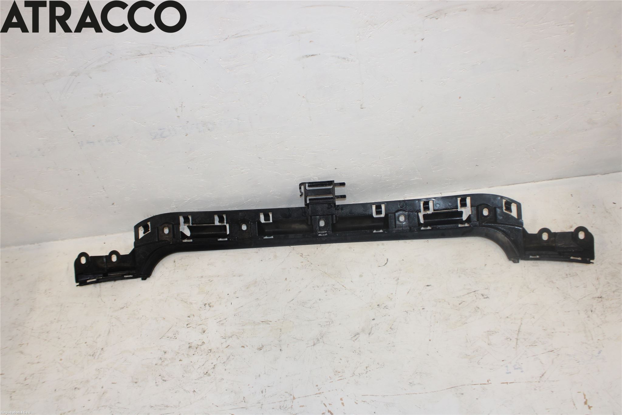 BMW 1 E87/81 5D/3D 03-11 Stötfångardel Bak Mitt