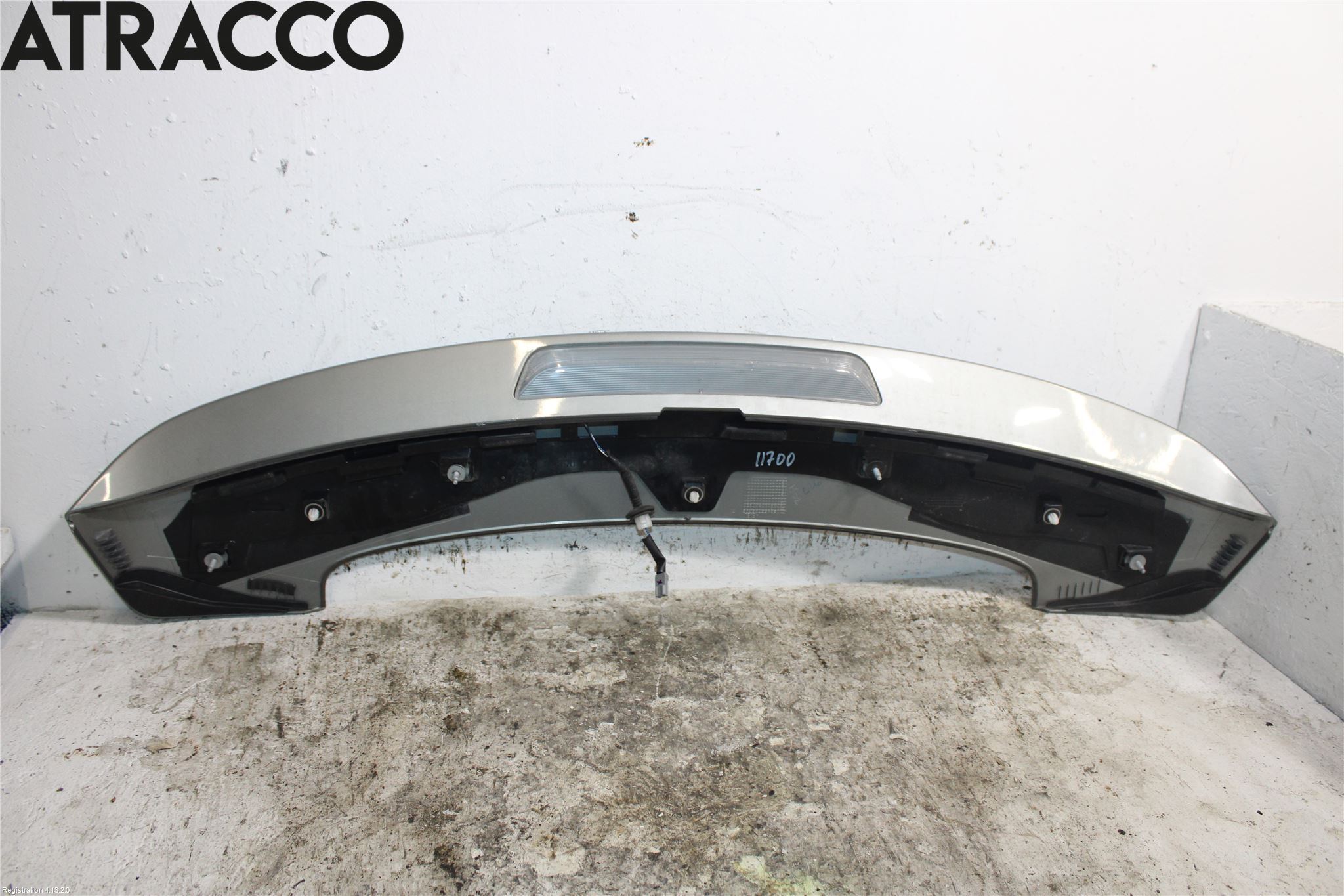 Toyota AVENSIS 09-15 Spoiler Baklucka