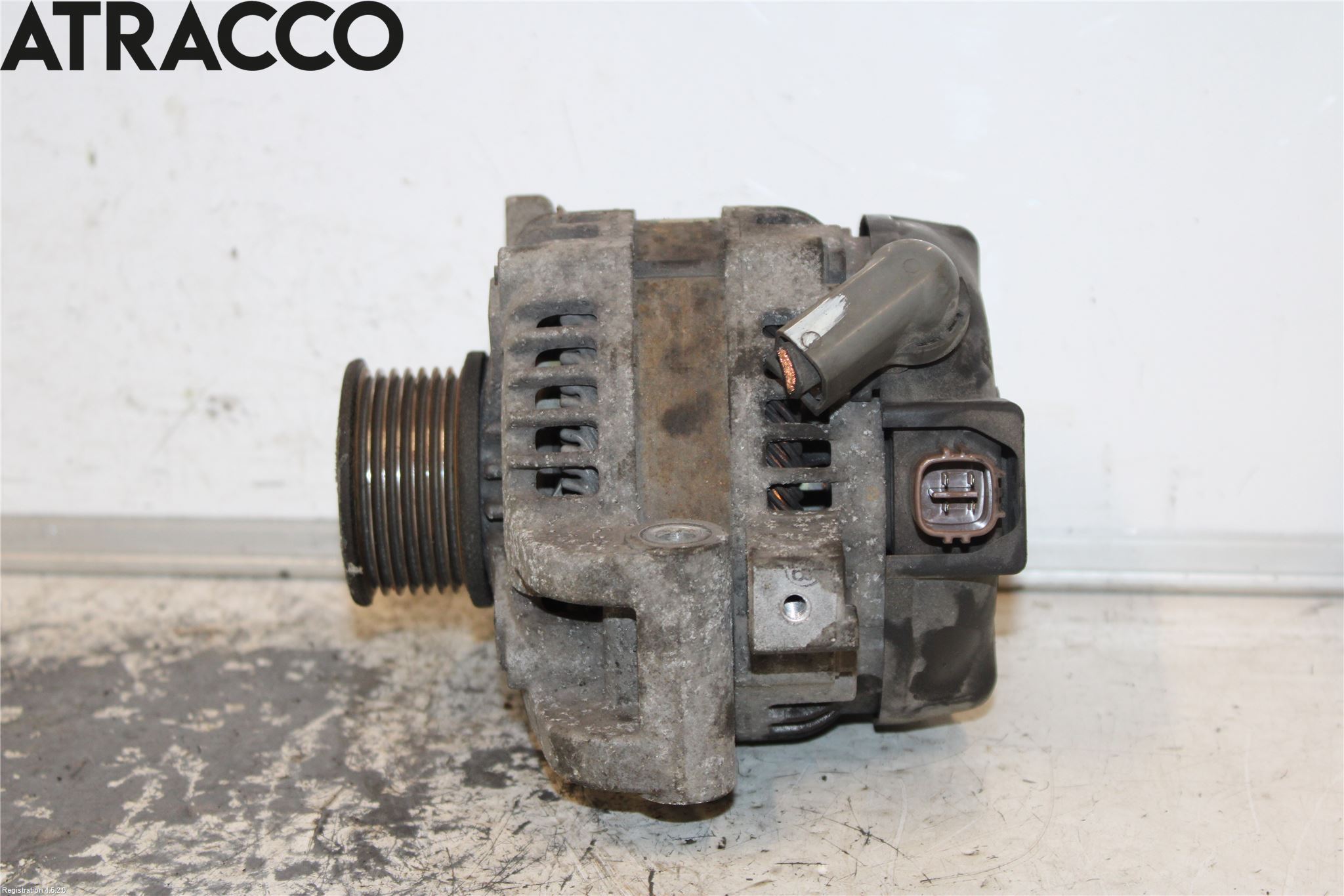 Toyota AVENSIS 09-15 Generator