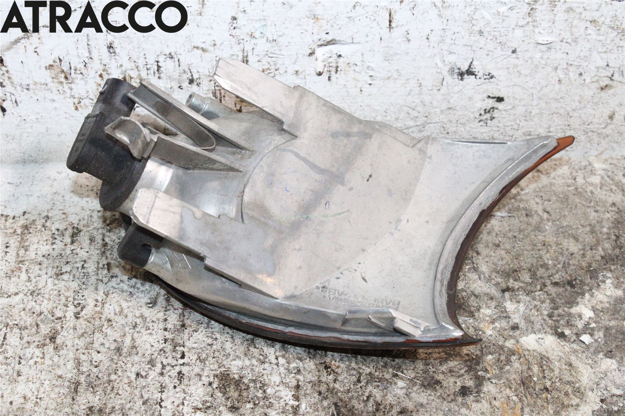 BMW 3 E46      98-05 Blinkers Fram Höger