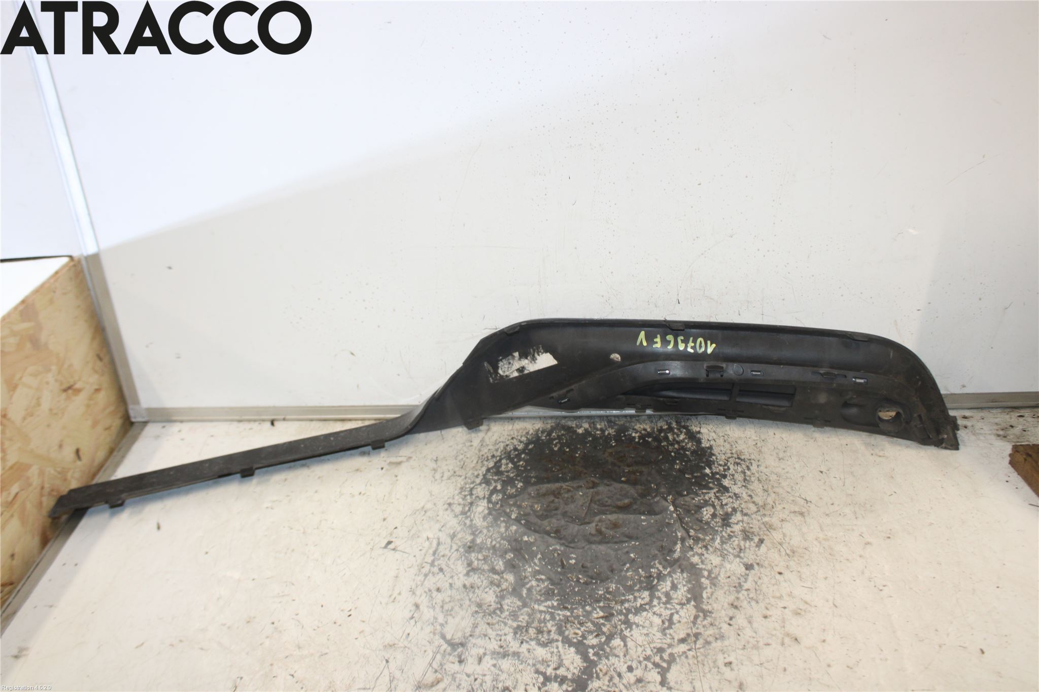 Volvo V60 14-18 Grilldel Vänster