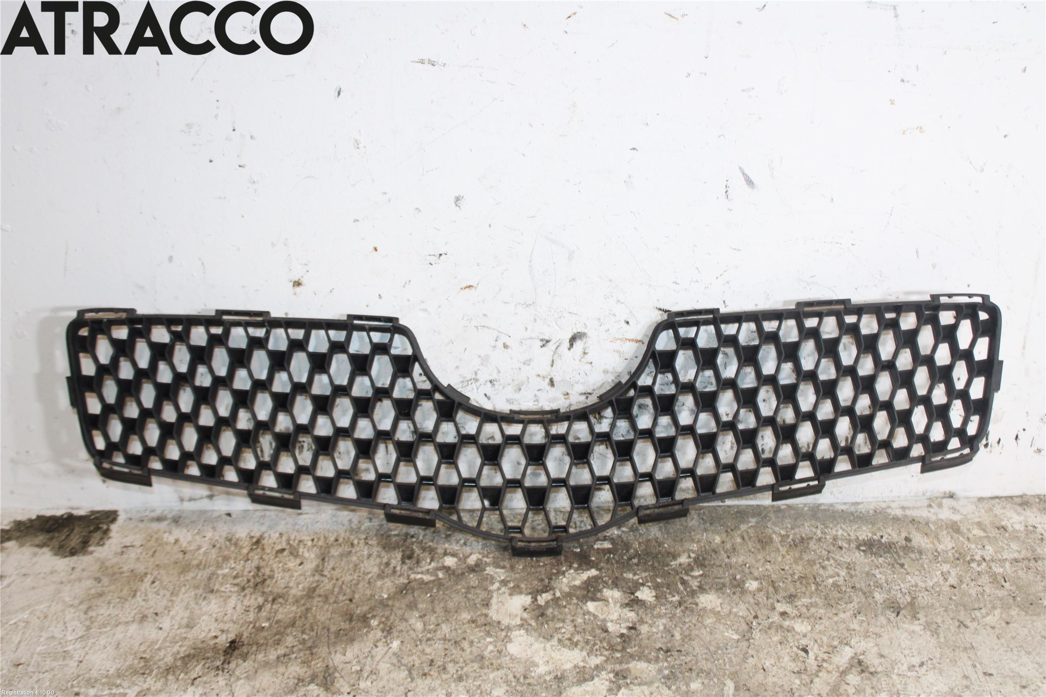 Toyota YARIS XP90 06-11 Grill Komp