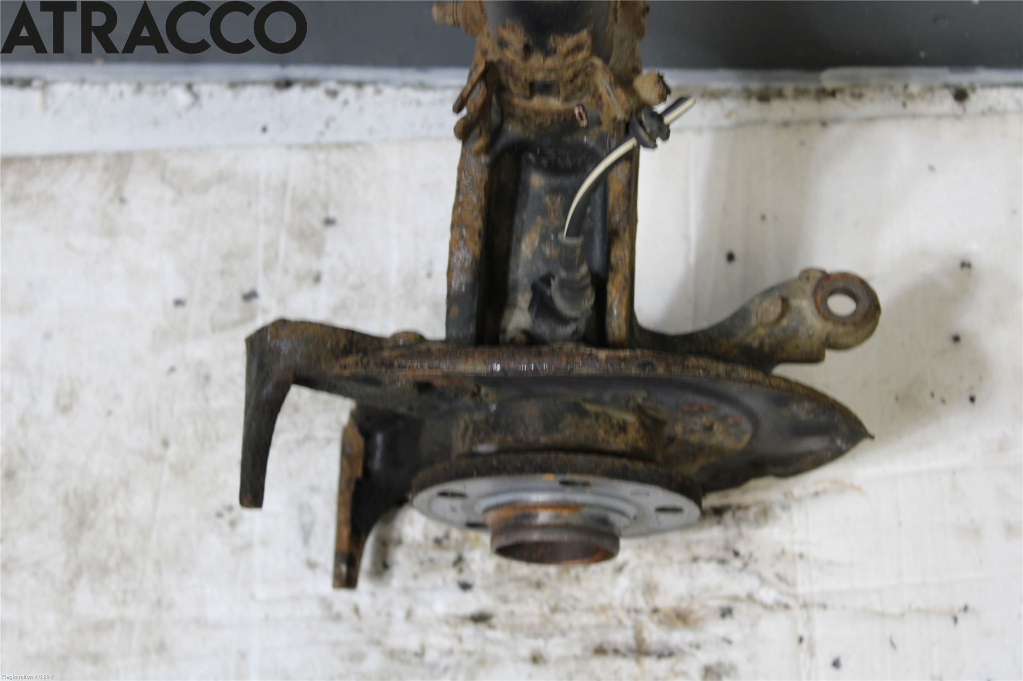 Volkswagen VW POLO 10-17 Fjäderben Fram Vänster