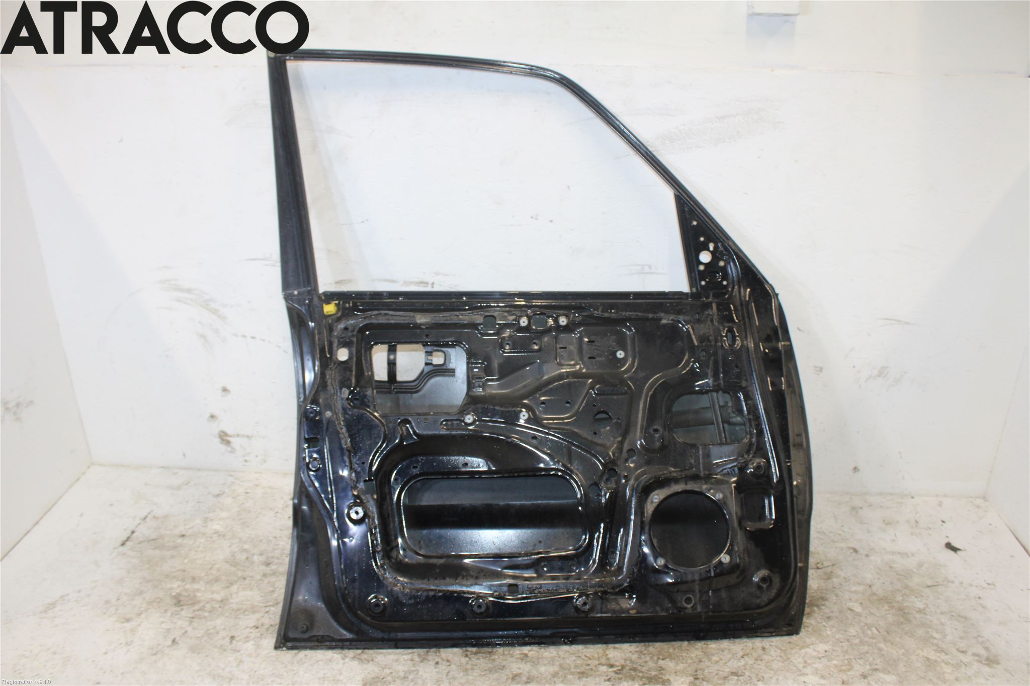 Mitsubishi PAJERO  99-06 Dörr Fram Vänster