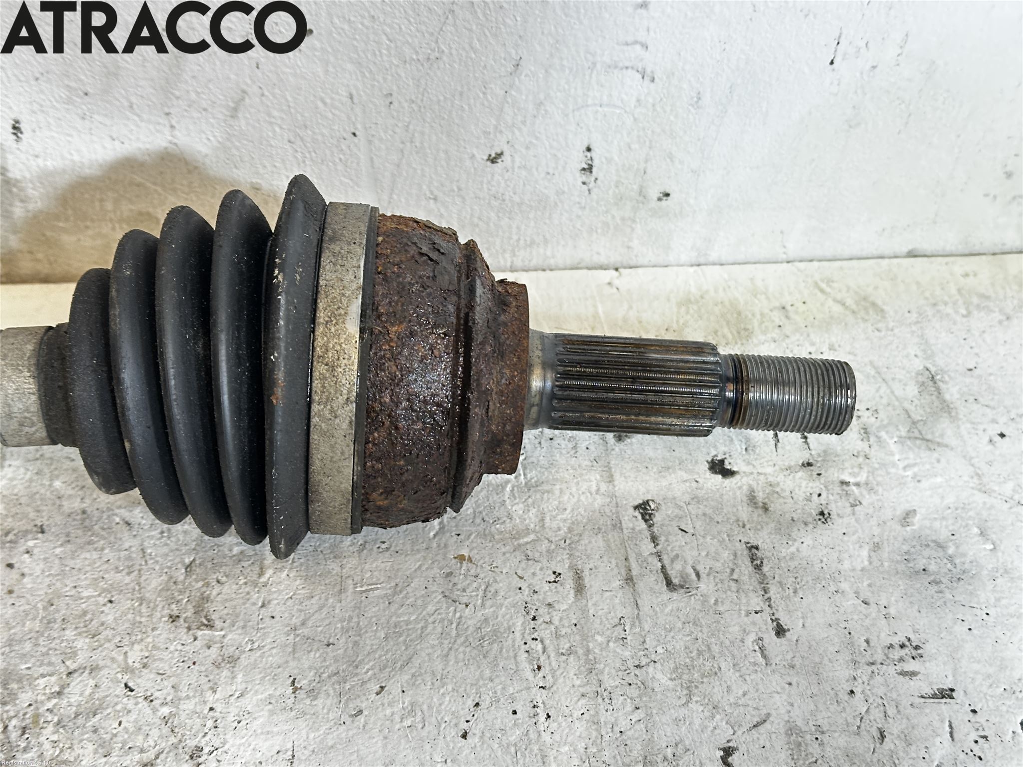 Renault ZOE/E-TECH 13- Drivaxel Fram Vänster