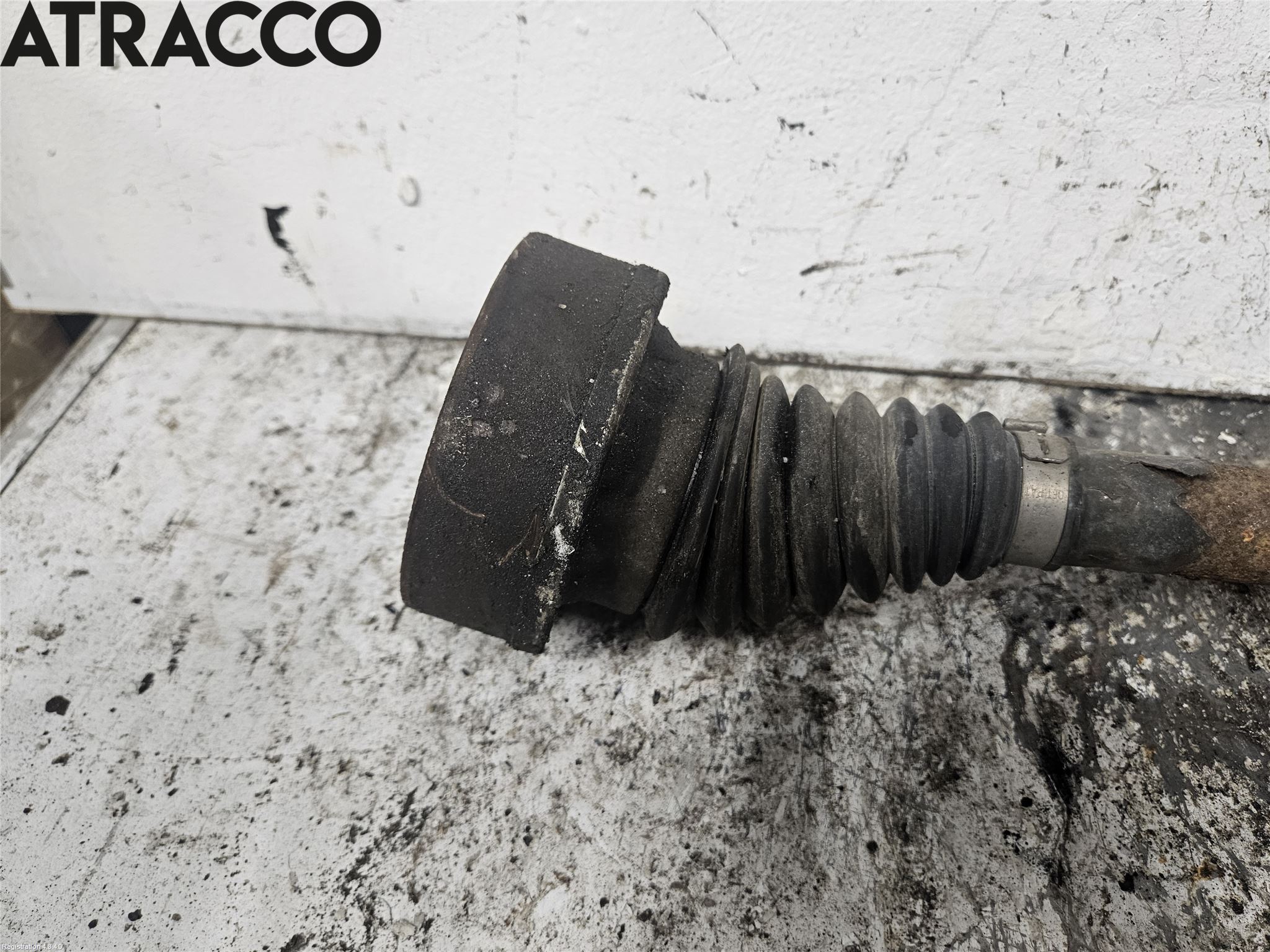 Volkswagen VW GOLF VI 09-13 Drivaxel Fram Vänster