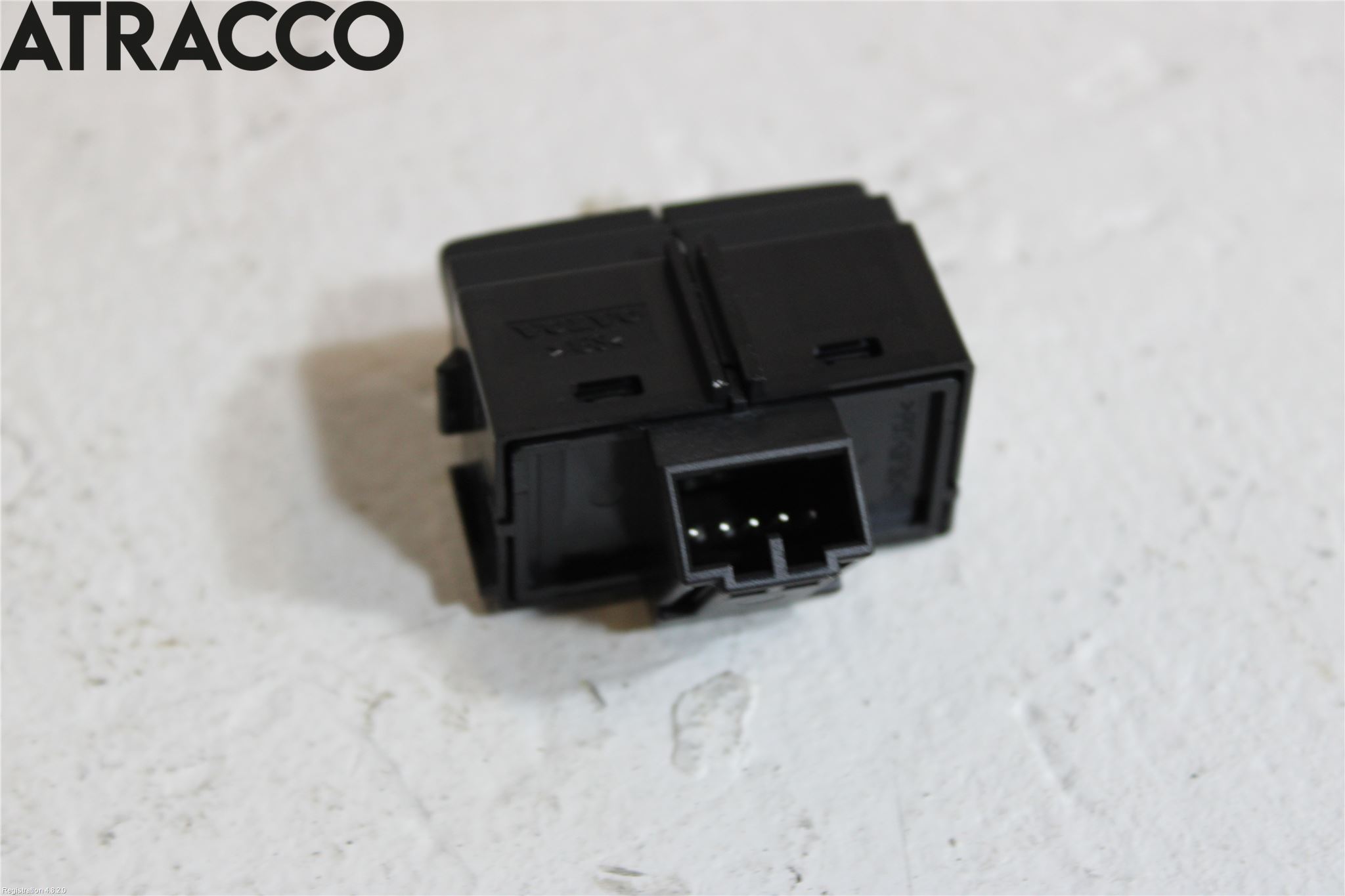 Volvo XC40/RECHARGE 18- Strömställare Centrallås