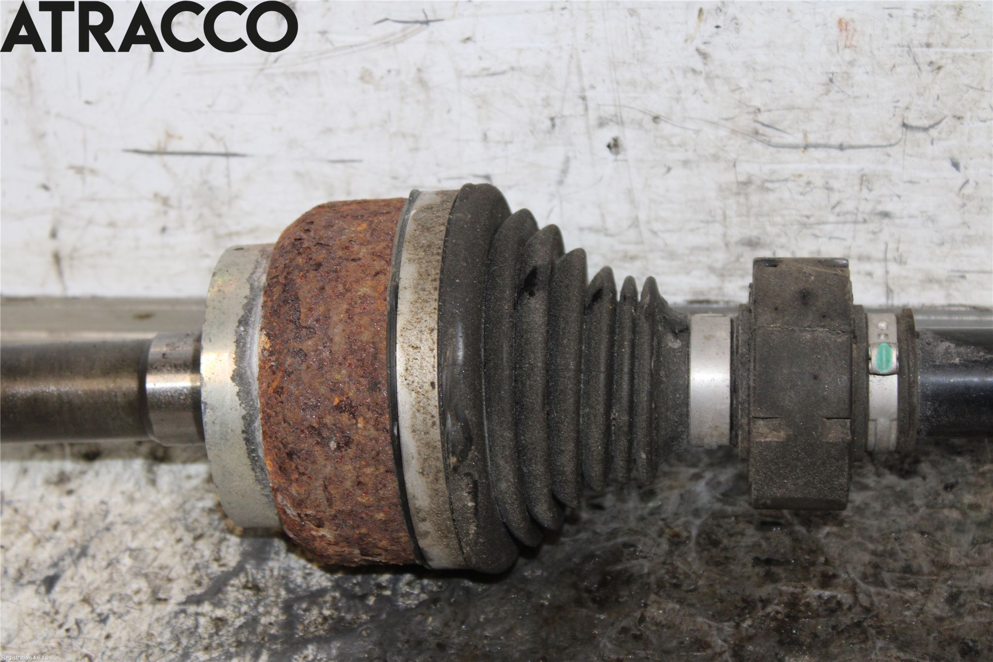 Volvo XC60 18- Drivaxel Bak Höger