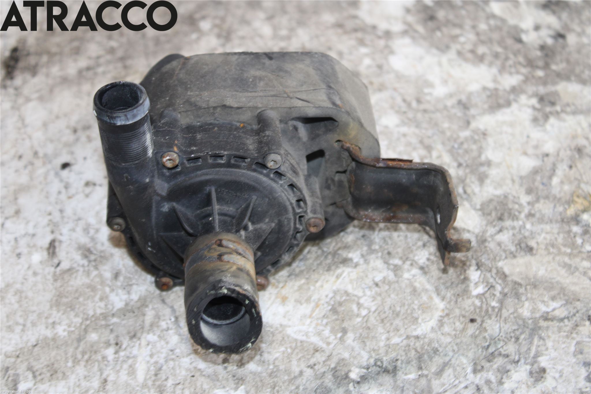 Tesla MODEL S 13- Vattenpump