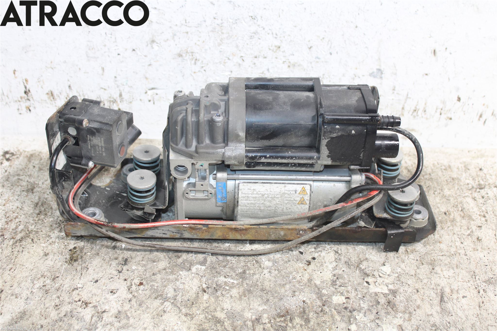BMW 5 F10/F11/F18 09-17 Kompressor Stöt-Fjädring