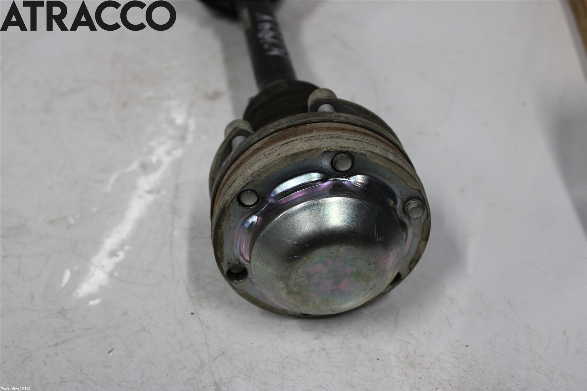 Volkswagen VW CADDY 11-15 Drivaxel Bak Vänster