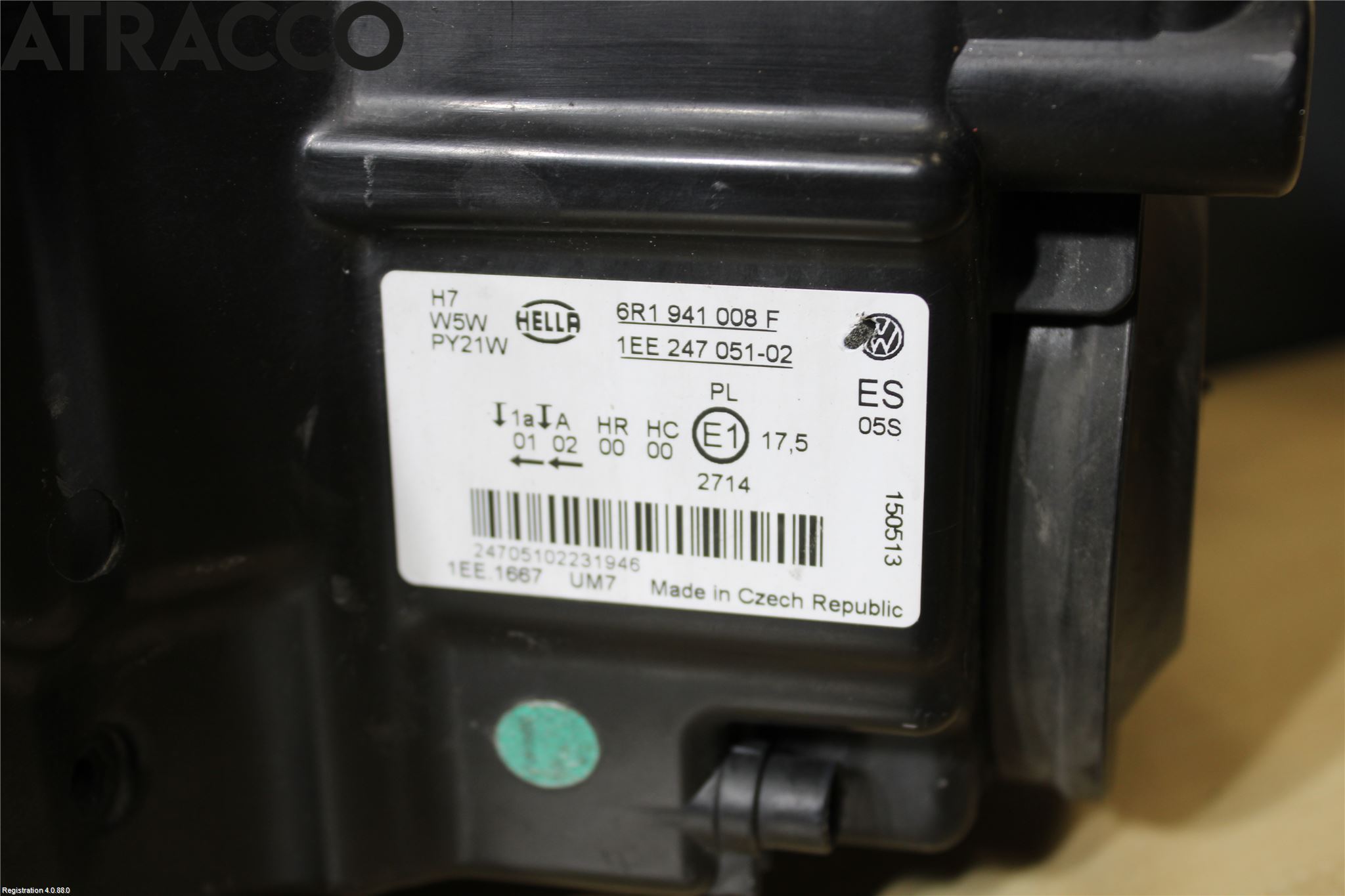 Volkswagen VW POLO 10-17 Strålkastare Höger