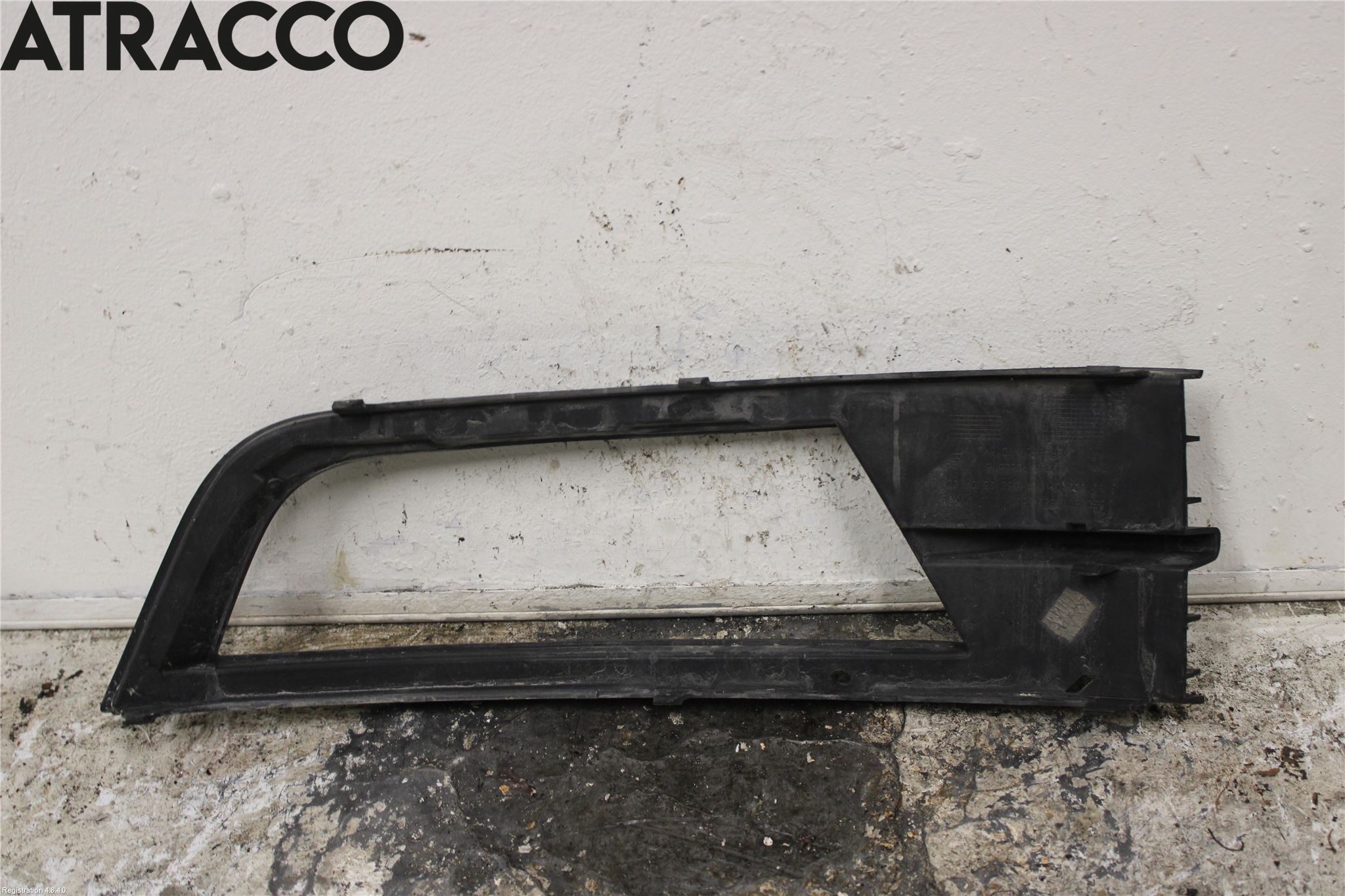 Skoda OCTAVIA (5E) 13-20 Dimljussarg Fram