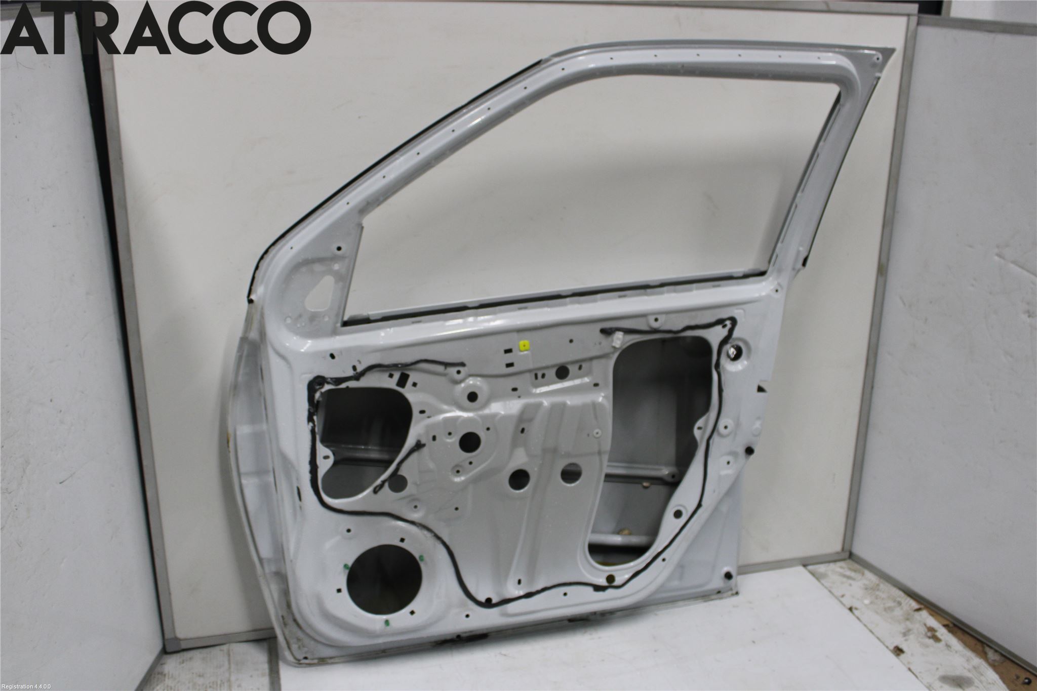 Suzuki SWIFT 11-16 Dörr Fram Höger