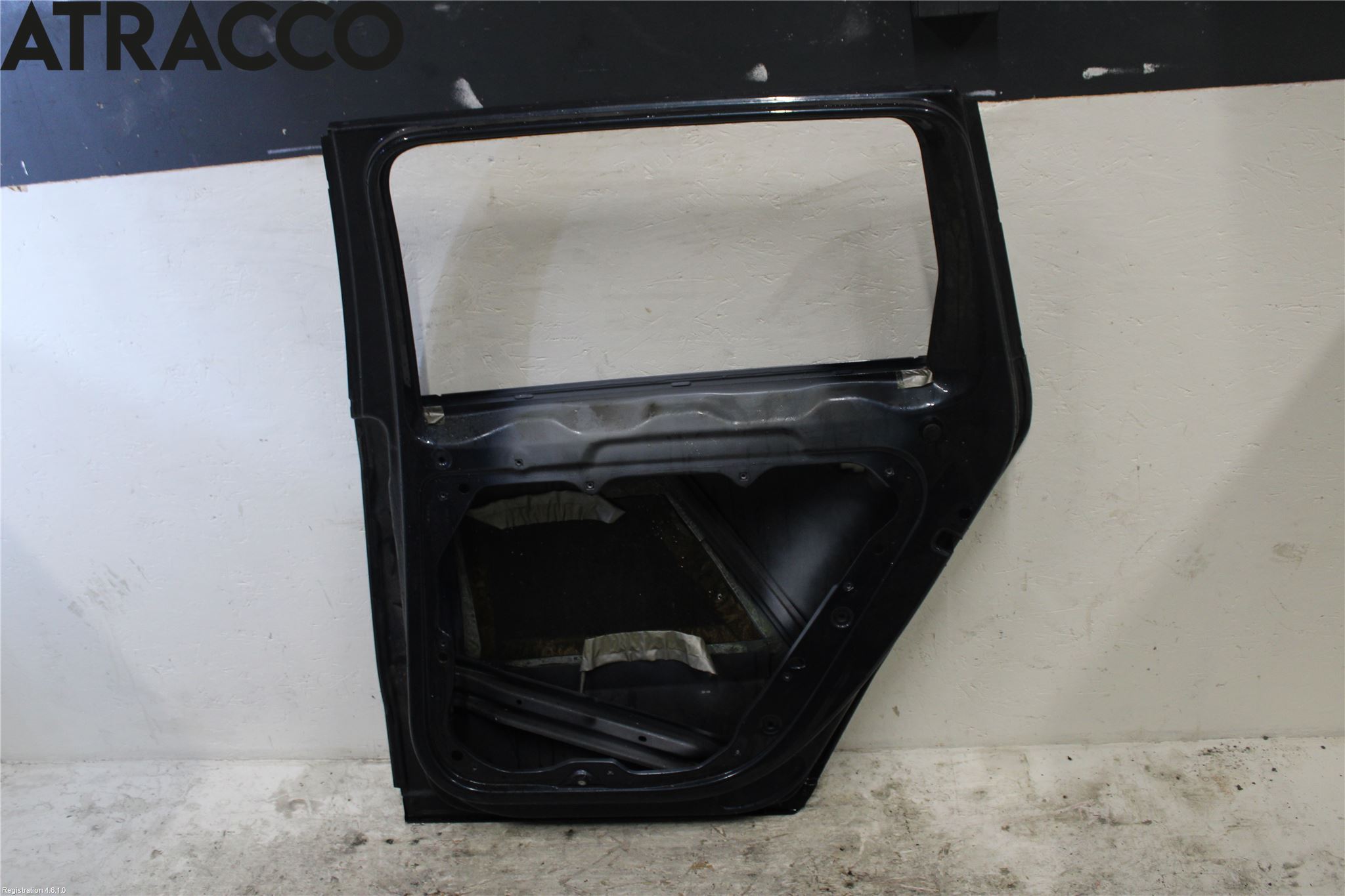 Volkswagen VW PASSAT 05-11 Dörr Bak Höger