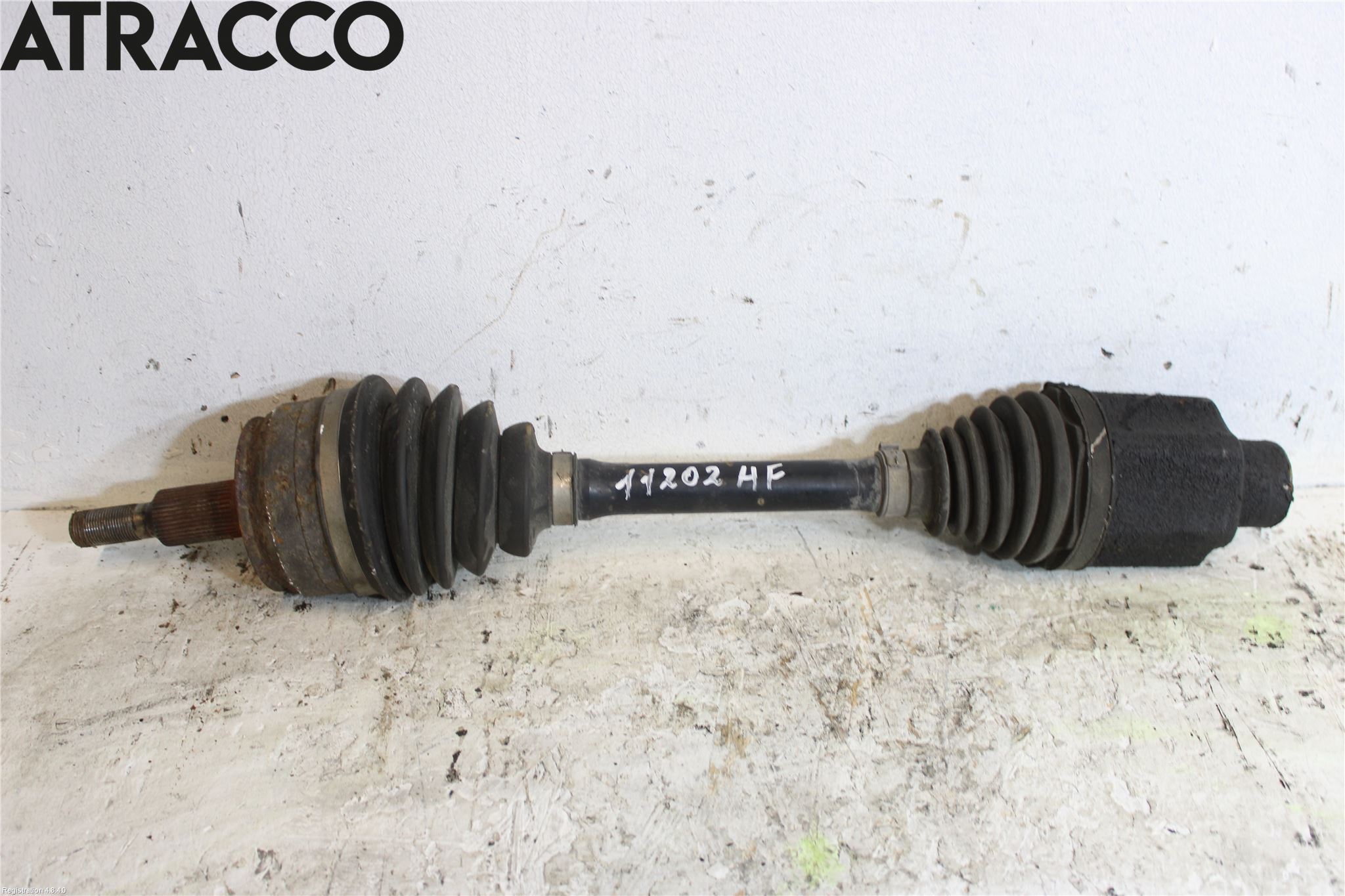 Volkswagen VW TRANSP/CARAVELLE (T6) 16-22 Drivaxel Bak Höger
