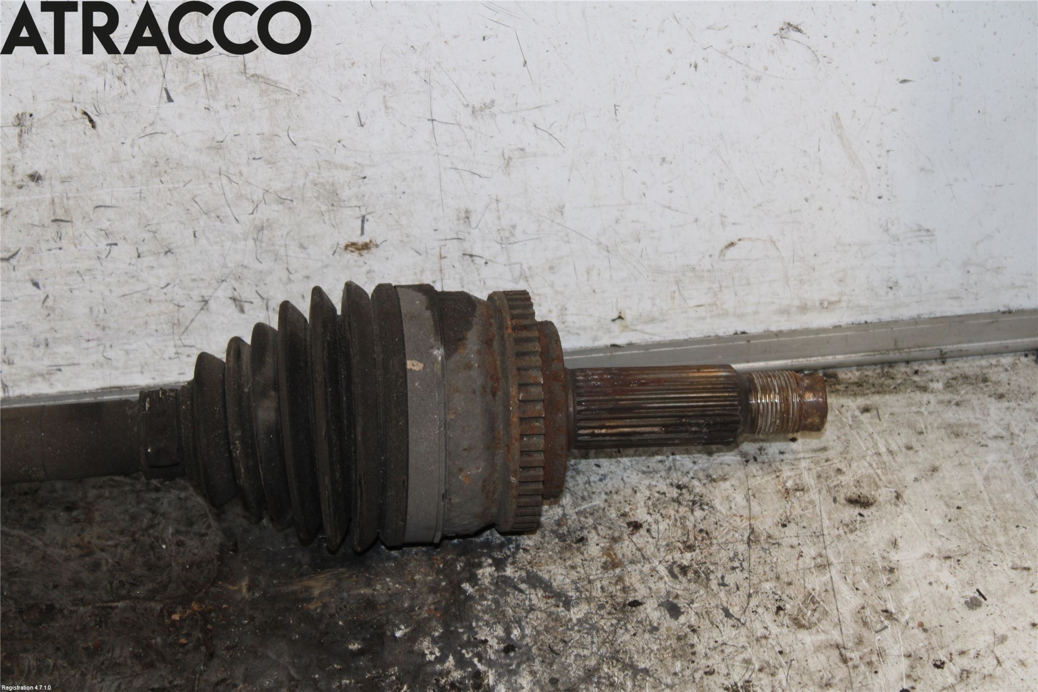 Kia CEED 06-12 Drivaxel Fram Vänster