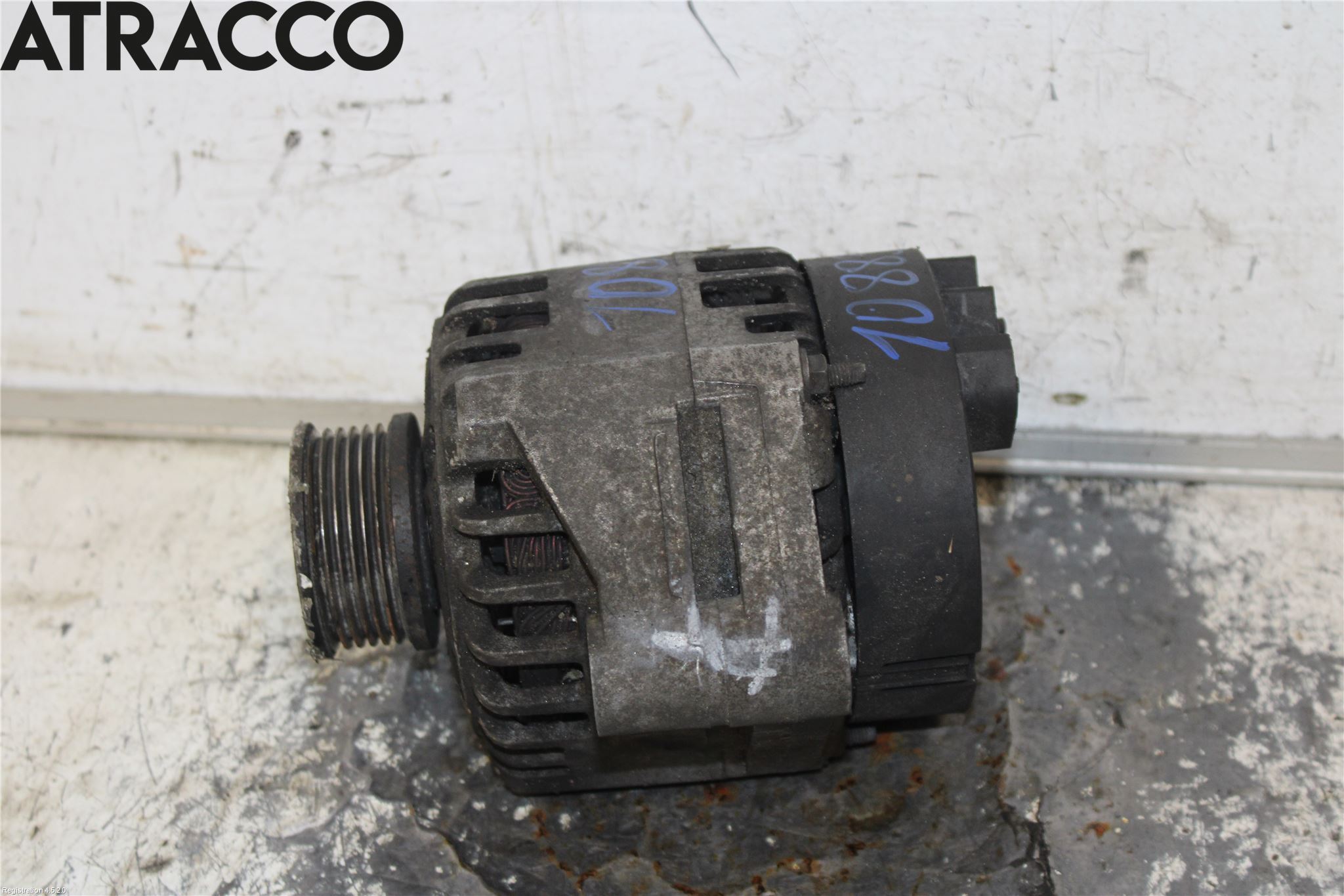 Opel ZAFIRA B 06-14 Generator