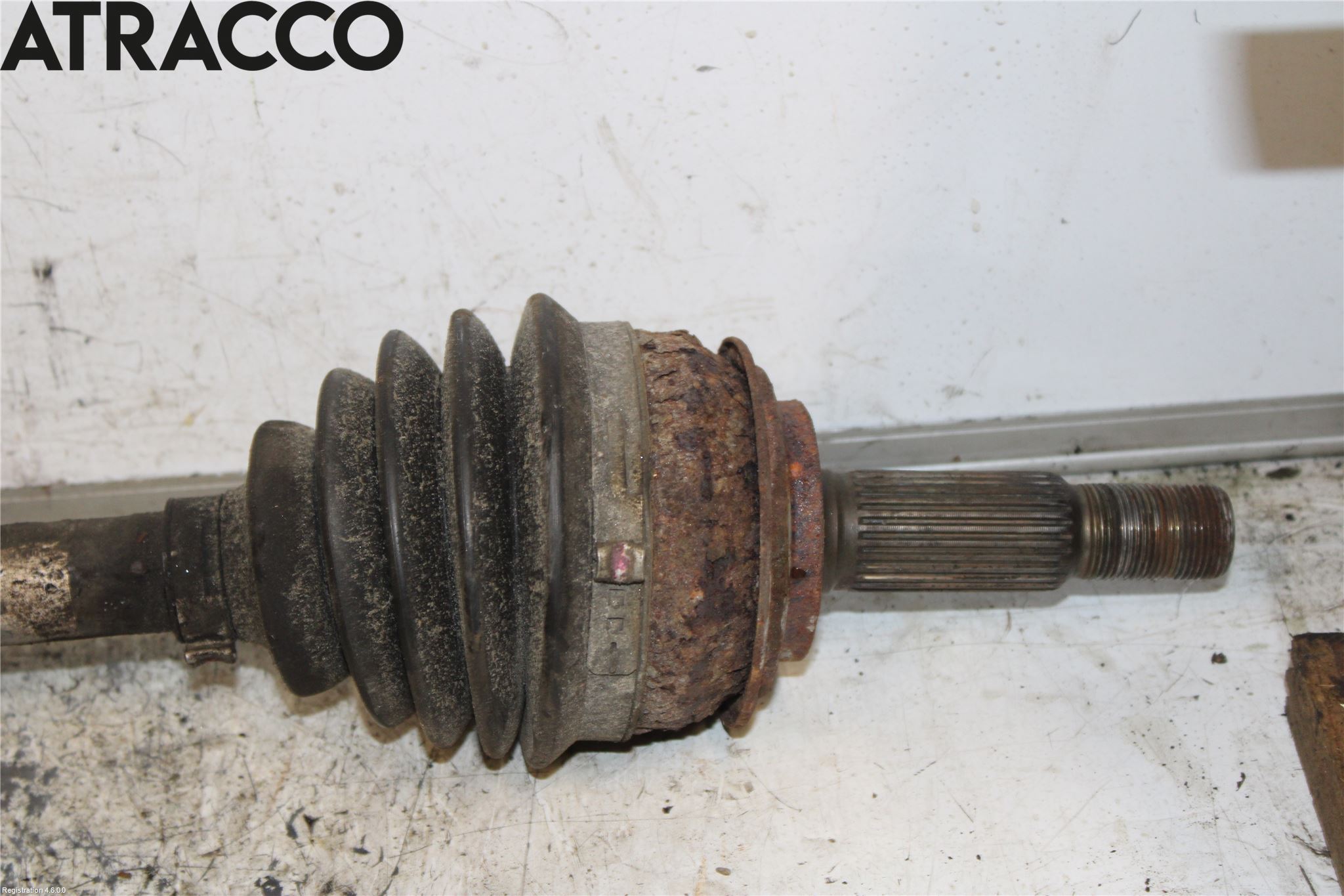 Toyota YARIS XP130 15-20 Drivaxel Fram Höger