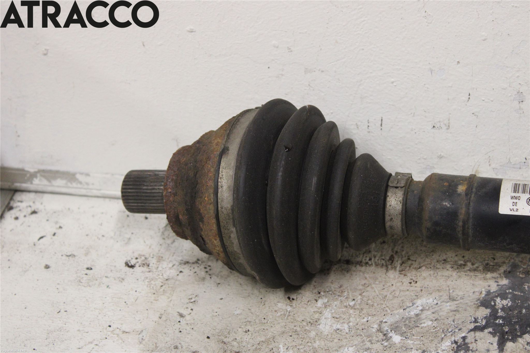 Skoda YETI Drivaxel Fram Höger