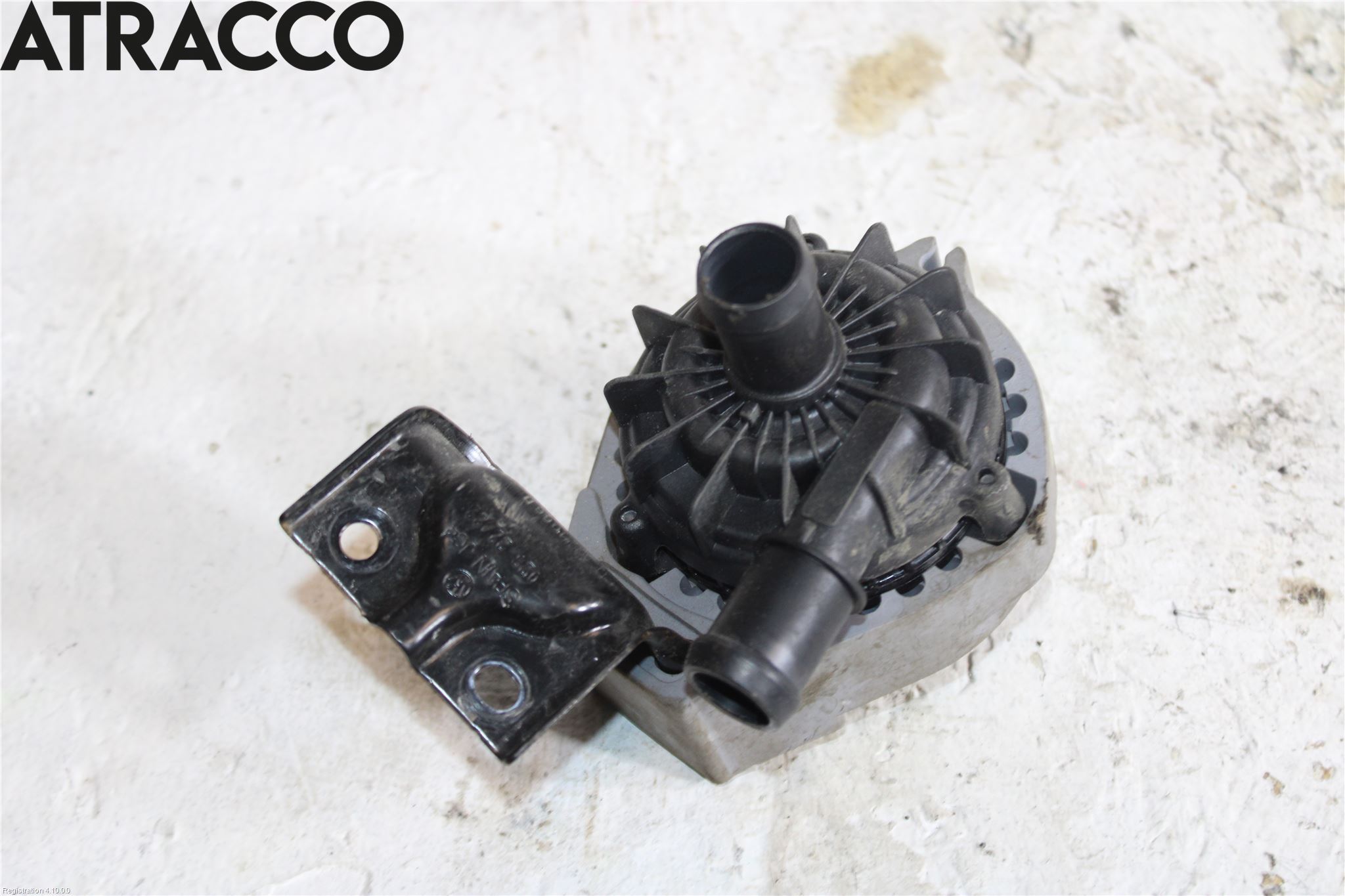 Skoda ENYAQ iV 21- Vattenpump