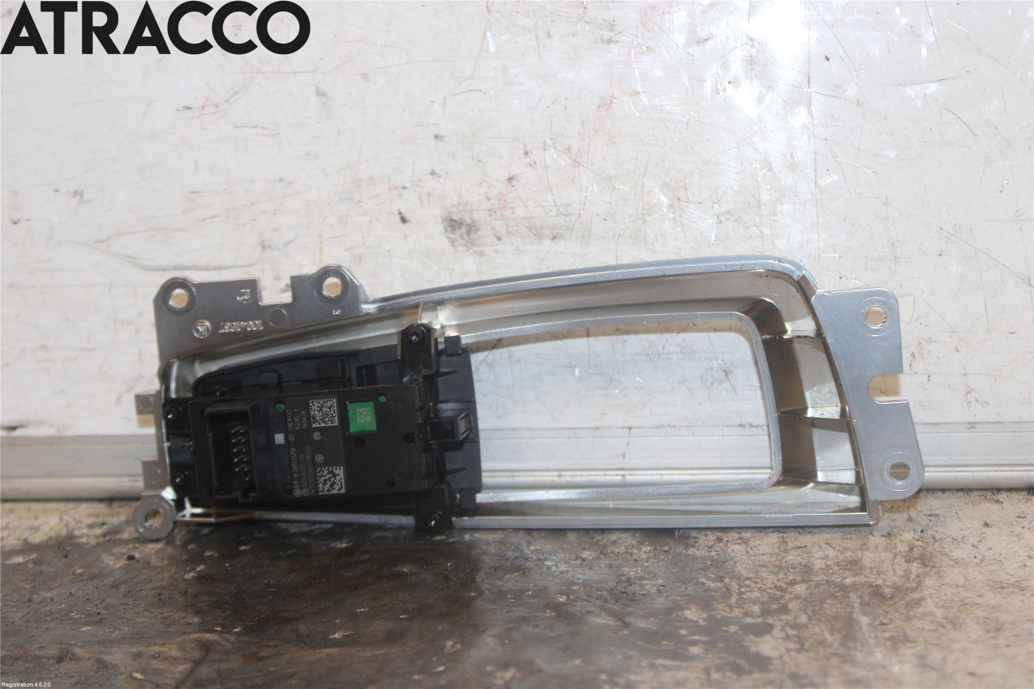 BMW 5 F10/F11/F18 09-17 Strömställare Parkeringsbroms